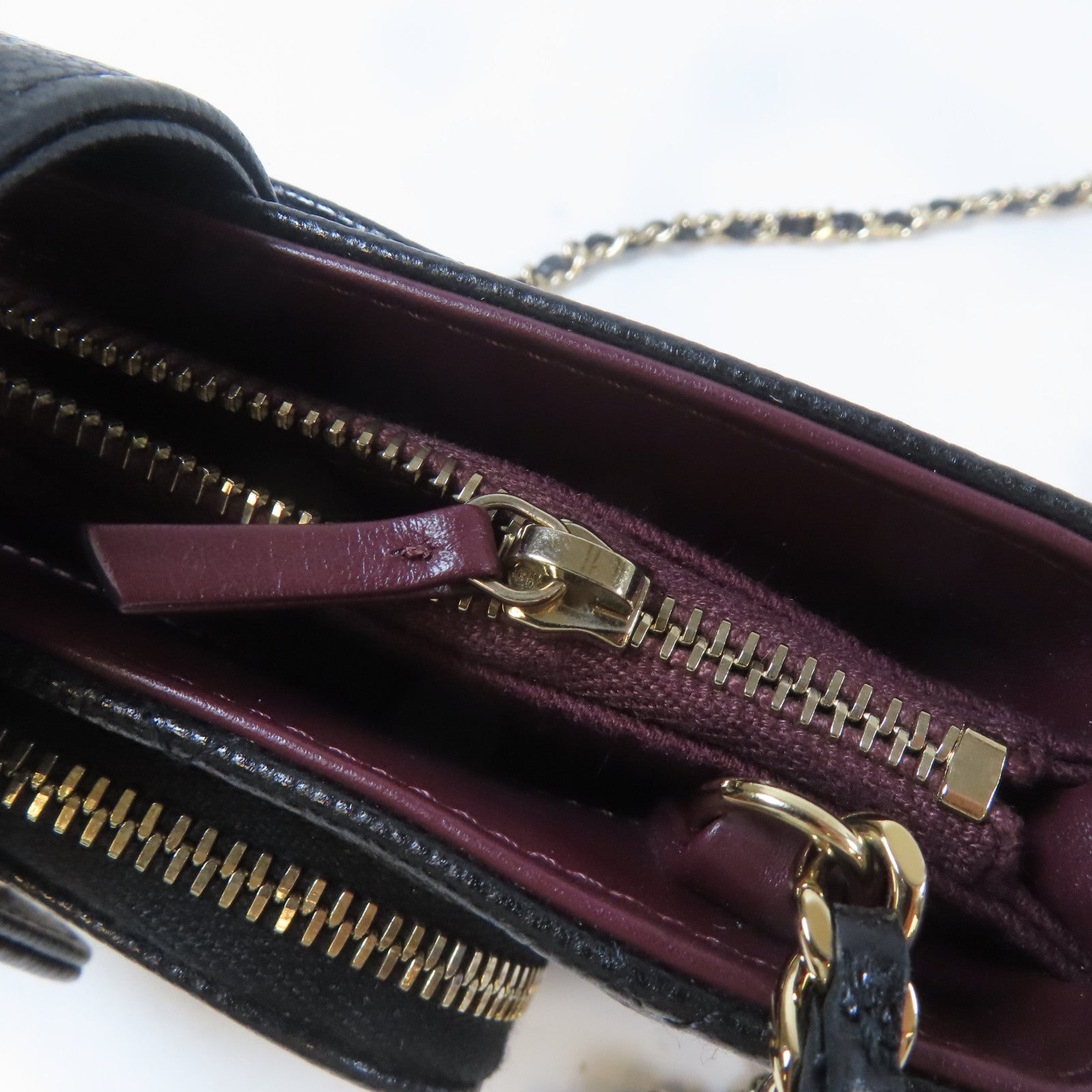 CHANEL 菱格Caviar皮革Business Affinity Phone Holder金扣鏈帶肩背袋黑色
