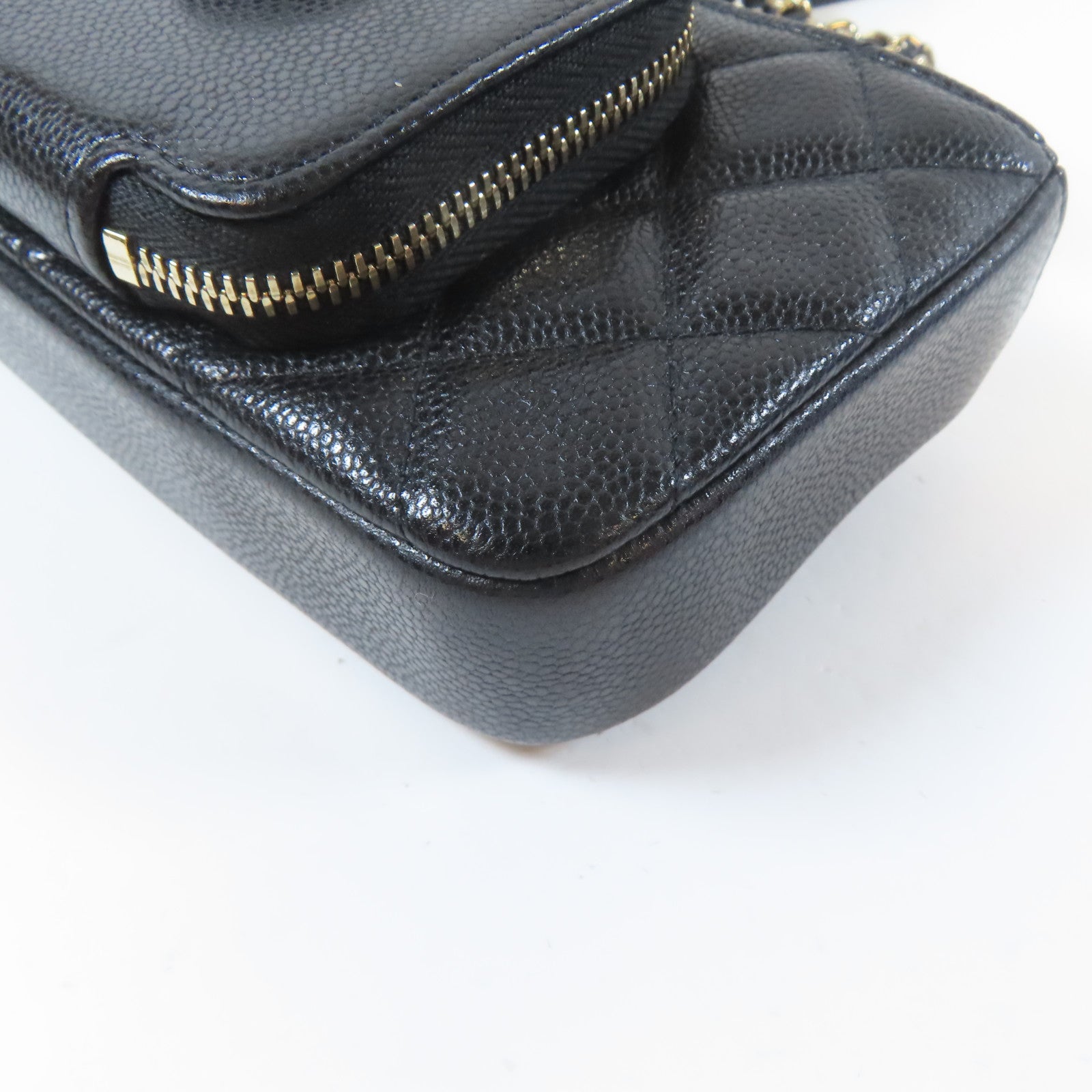 CHANEL 菱格Caviar皮革Business Affinity Phone Holder金扣鏈帶肩背袋黑色