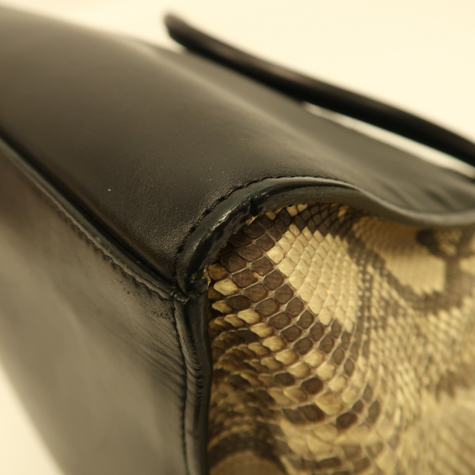 CELINE 牛皮/蛇皮皮革Trapeze Large金扣手挽袋黑色/啡色