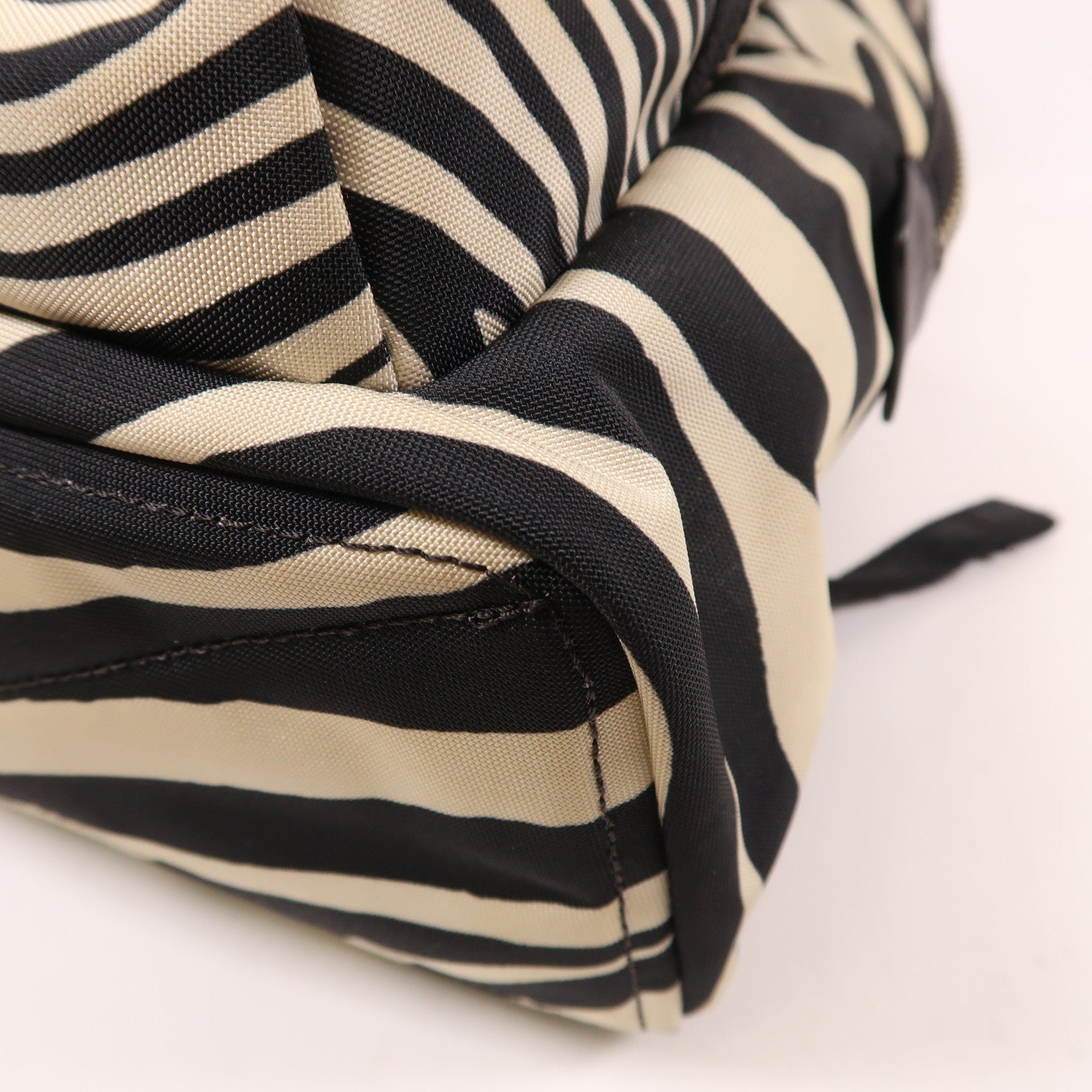 MARC JACOBS 尼龍Backpack銀扣背包