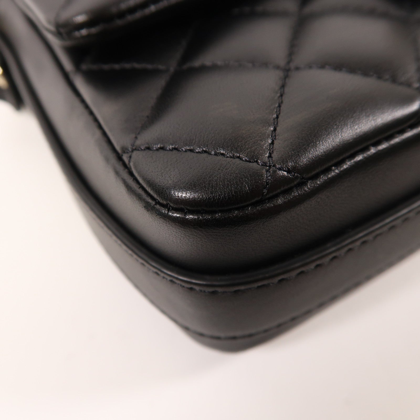 CHANEL CC GHW Shoulder Bag Lambskin Leather Black