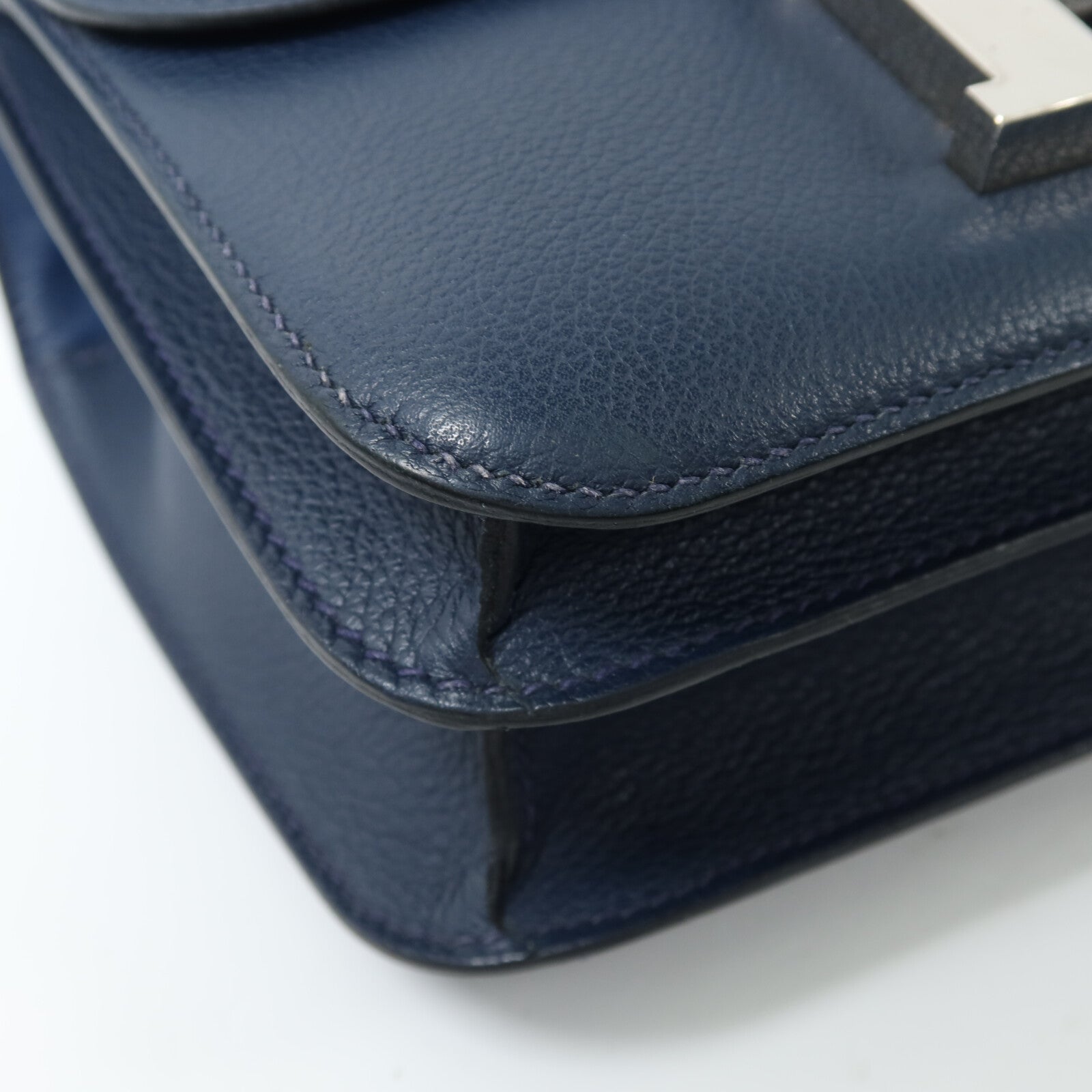 HERMES Evercolor皮革Constance Mini銀扣肩背袋Bleu de Malte
