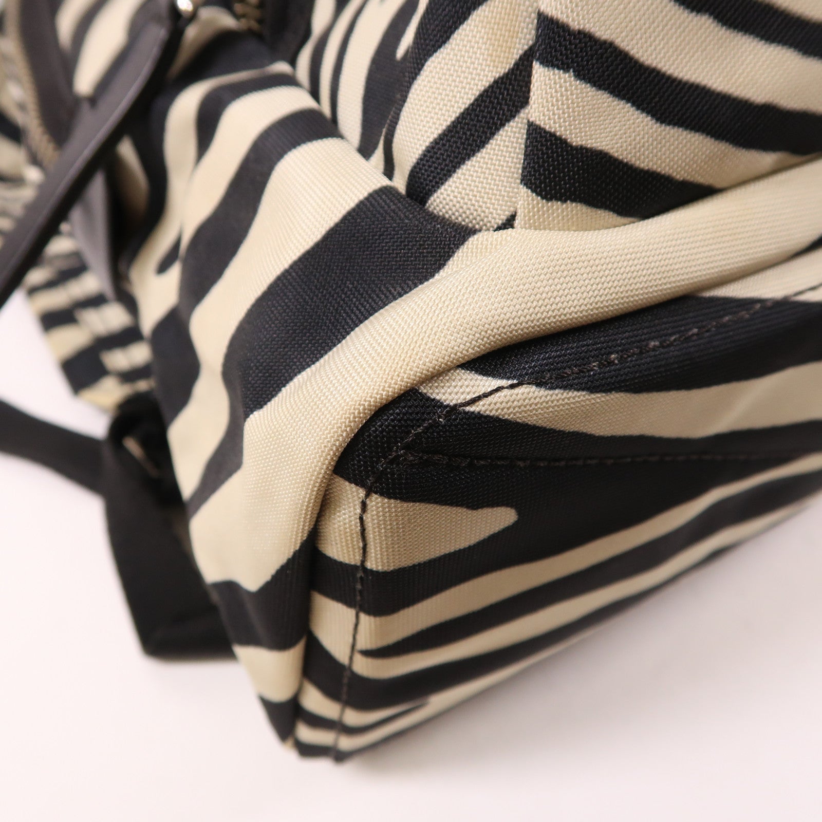 MARC JACOBS 尼龍Backpack銀扣背包
