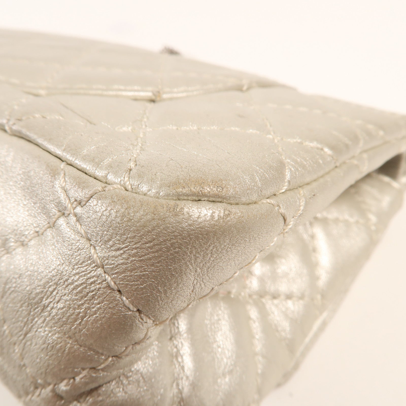 CHANEL 牛皮皮革2.55銀扣鏈帶肩背袋