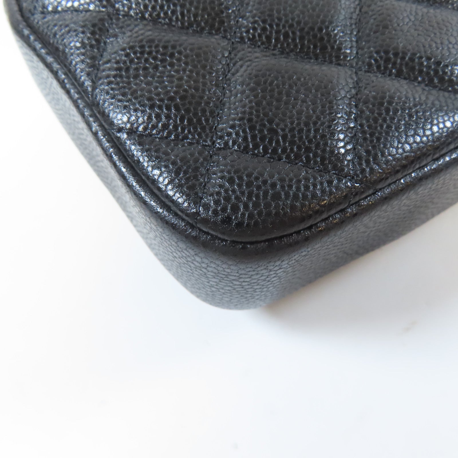 CHANEL 菱格Caviar皮革Business Affinity Phone Holder金扣鏈帶肩背袋黑色