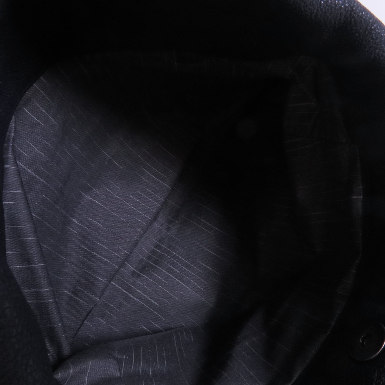 CHANEL 牛皮皮革Shoulder Bag銀扣肩背袋