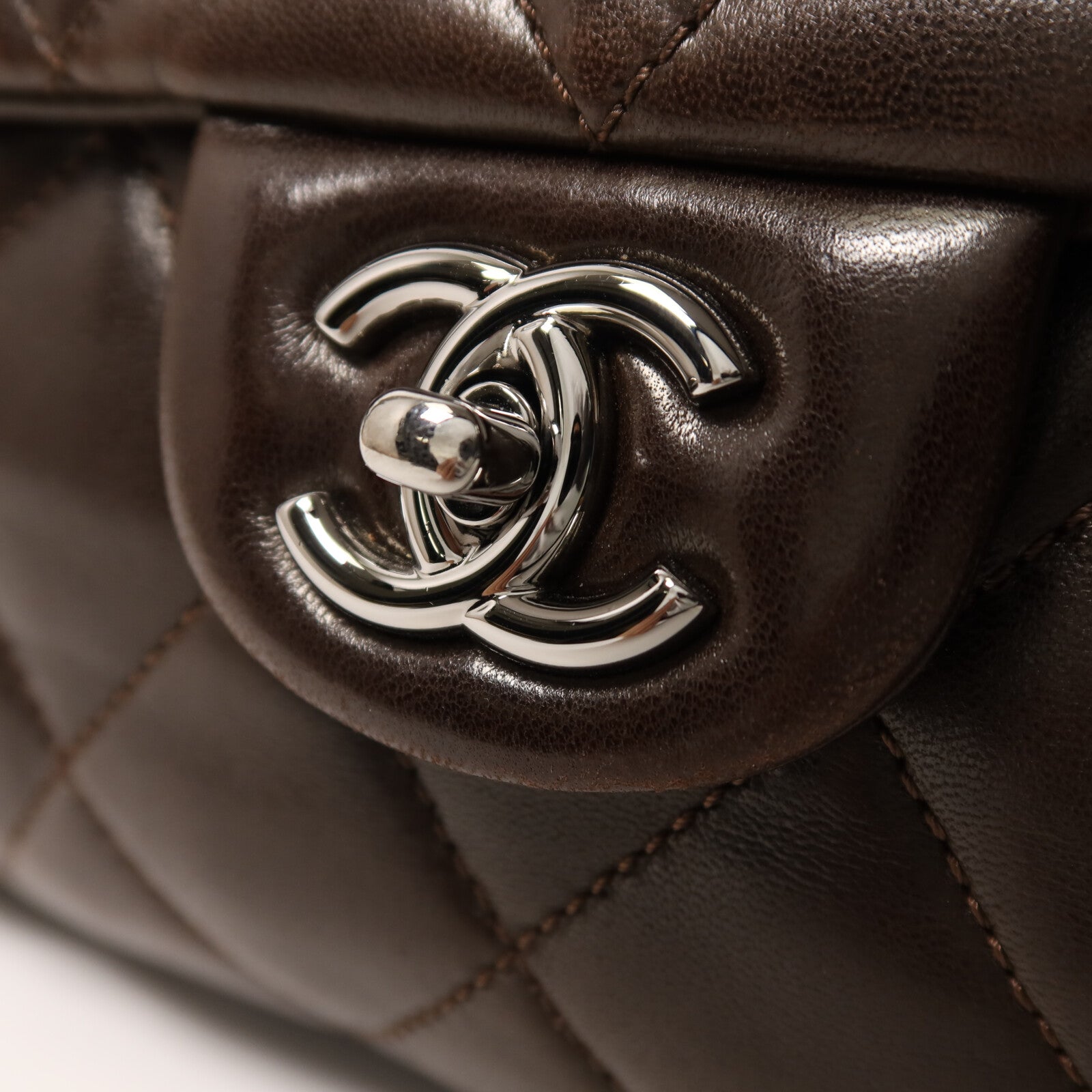 CHANEL 羊皮皮革Chain Shoulder銀扣鏈帶肩背袋