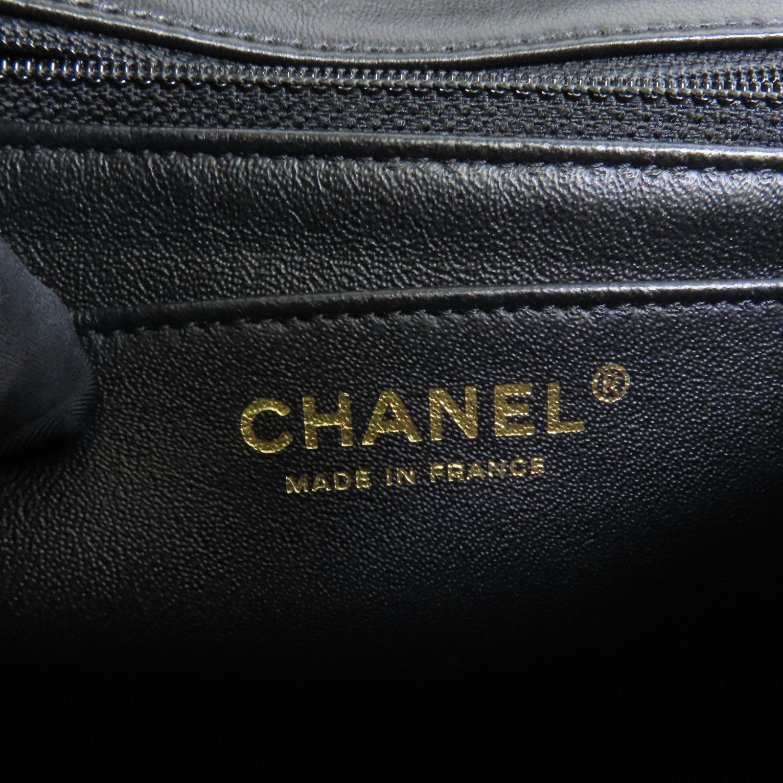 CHANEL 羊皮皮革Chain Shoulder金扣鏈帶肩背袋