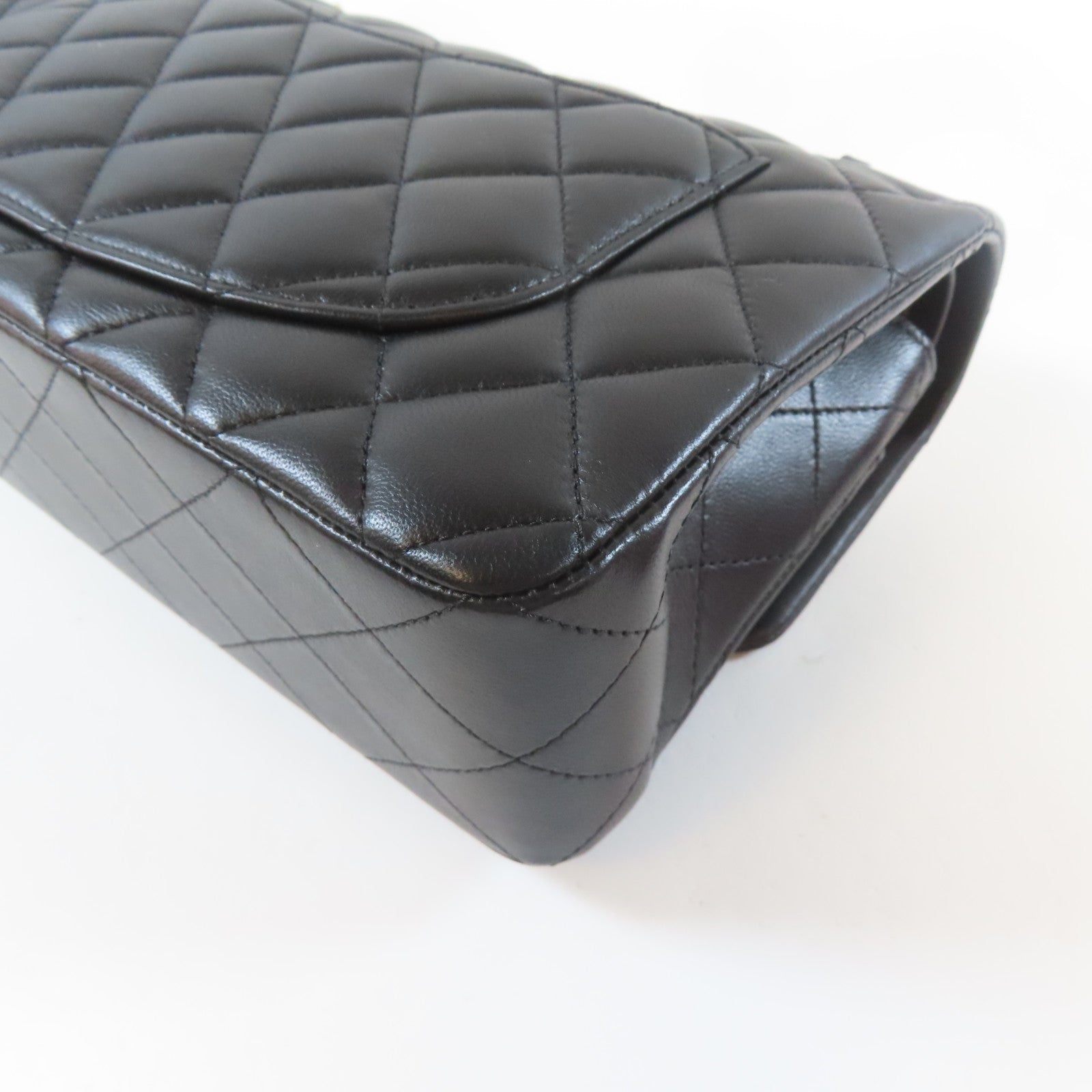 CHANEL 【激減優惠】菱格羊皮皮革Classic Flap 23cm金扣鏈帶肩背袋黑色
