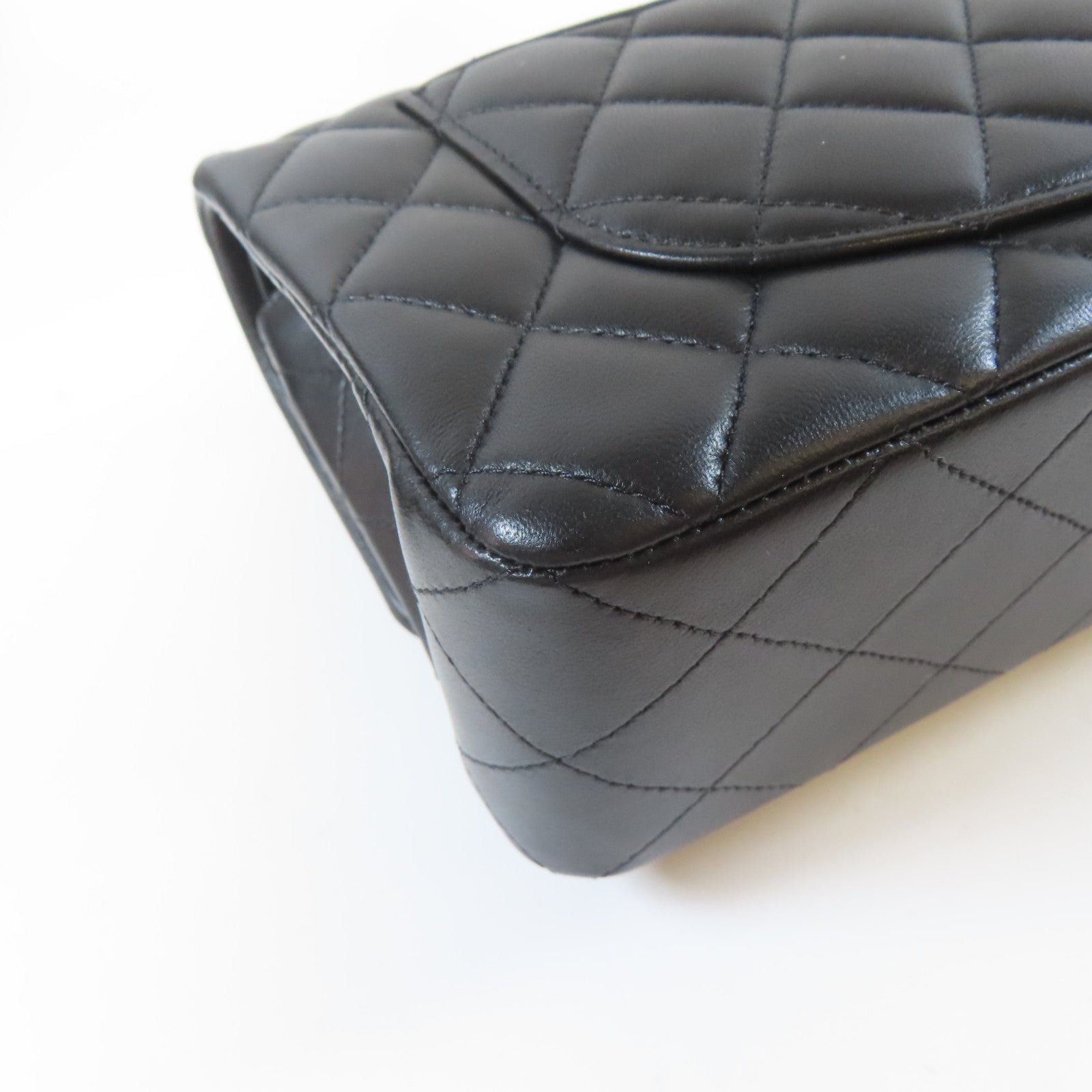 CHANEL 【激減優惠】菱格羊皮皮革Classic Flap 23cm金扣鏈帶肩背袋黑色