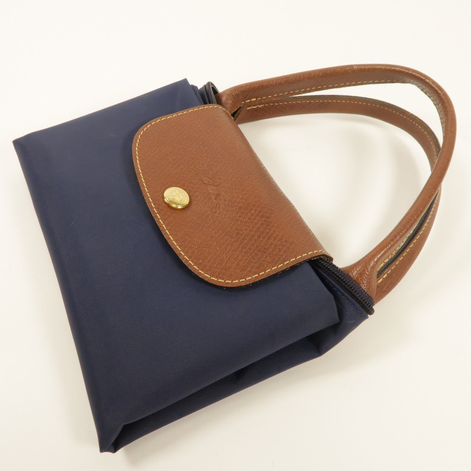 【激減優惠】尼龍Handbag手挽袋