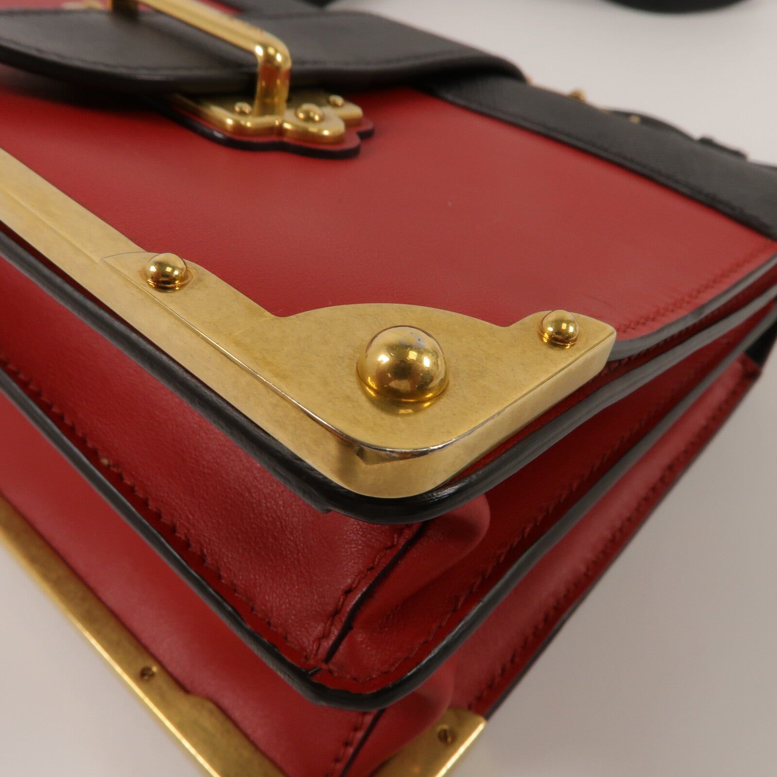PRADA 牛皮皮革Shoulder Bag肩背袋