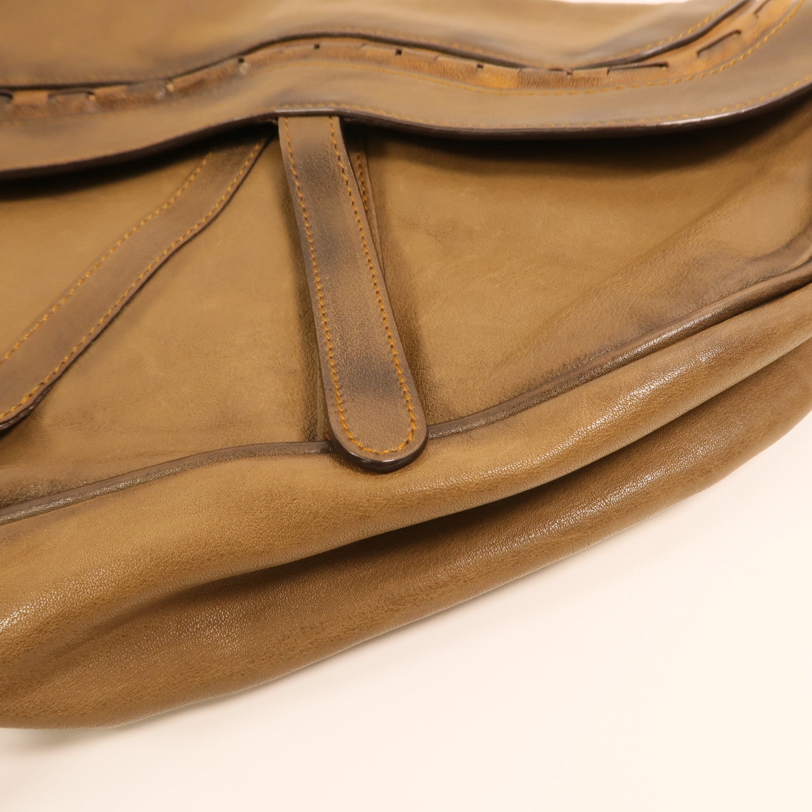 Dior 牛皮皮革Vintage Saddle Bag銀扣手挽袋