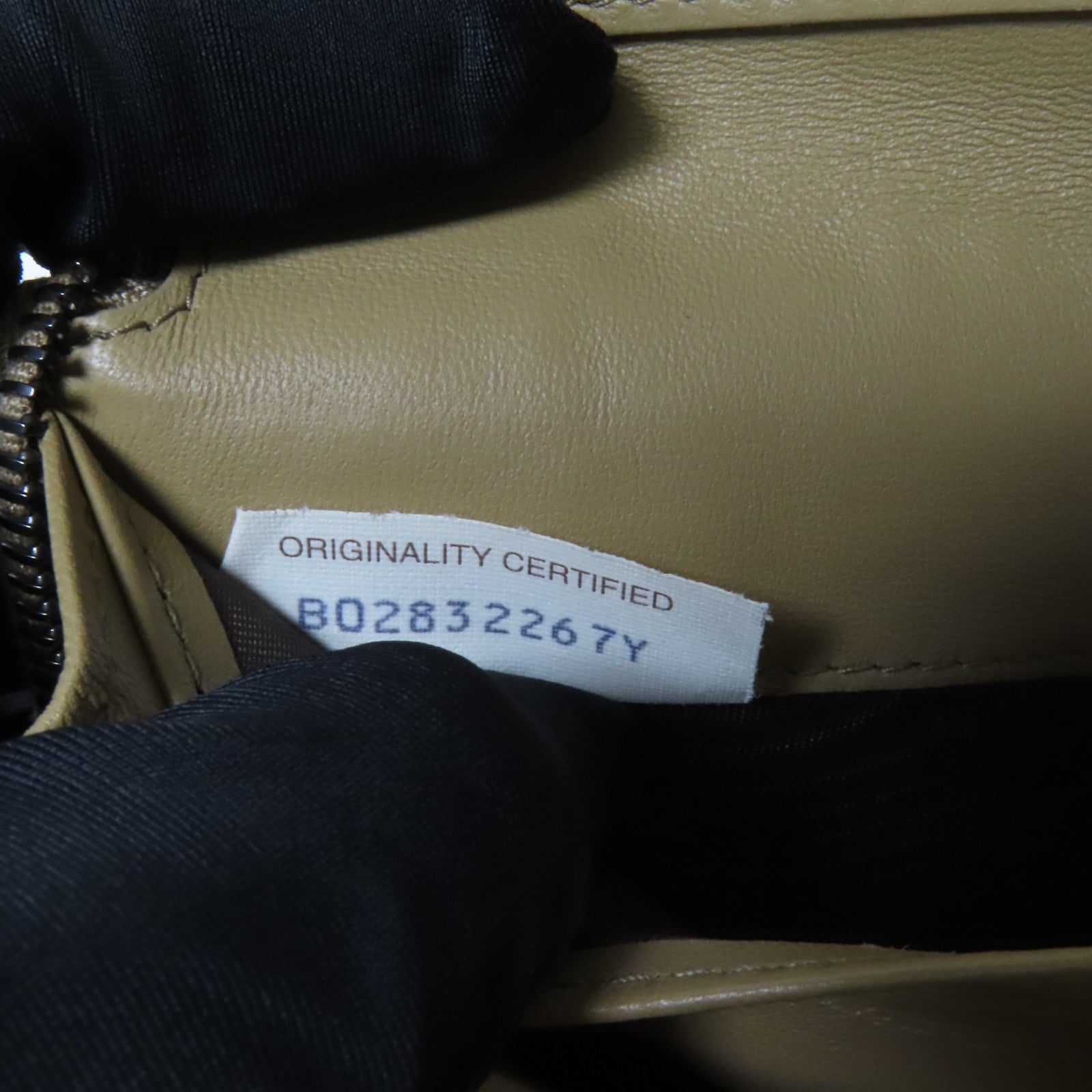 BOTTEGA VENETA 牛皮皮革Long Wallet長錢包