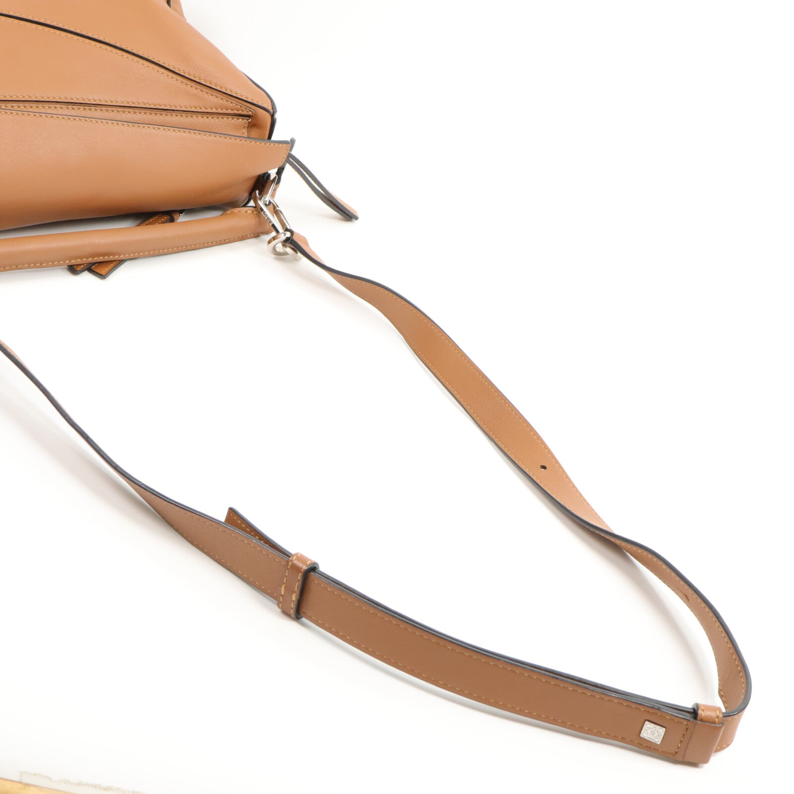 LOEWE 牛皮皮革Puzzle Small手挽肩背兩用袋