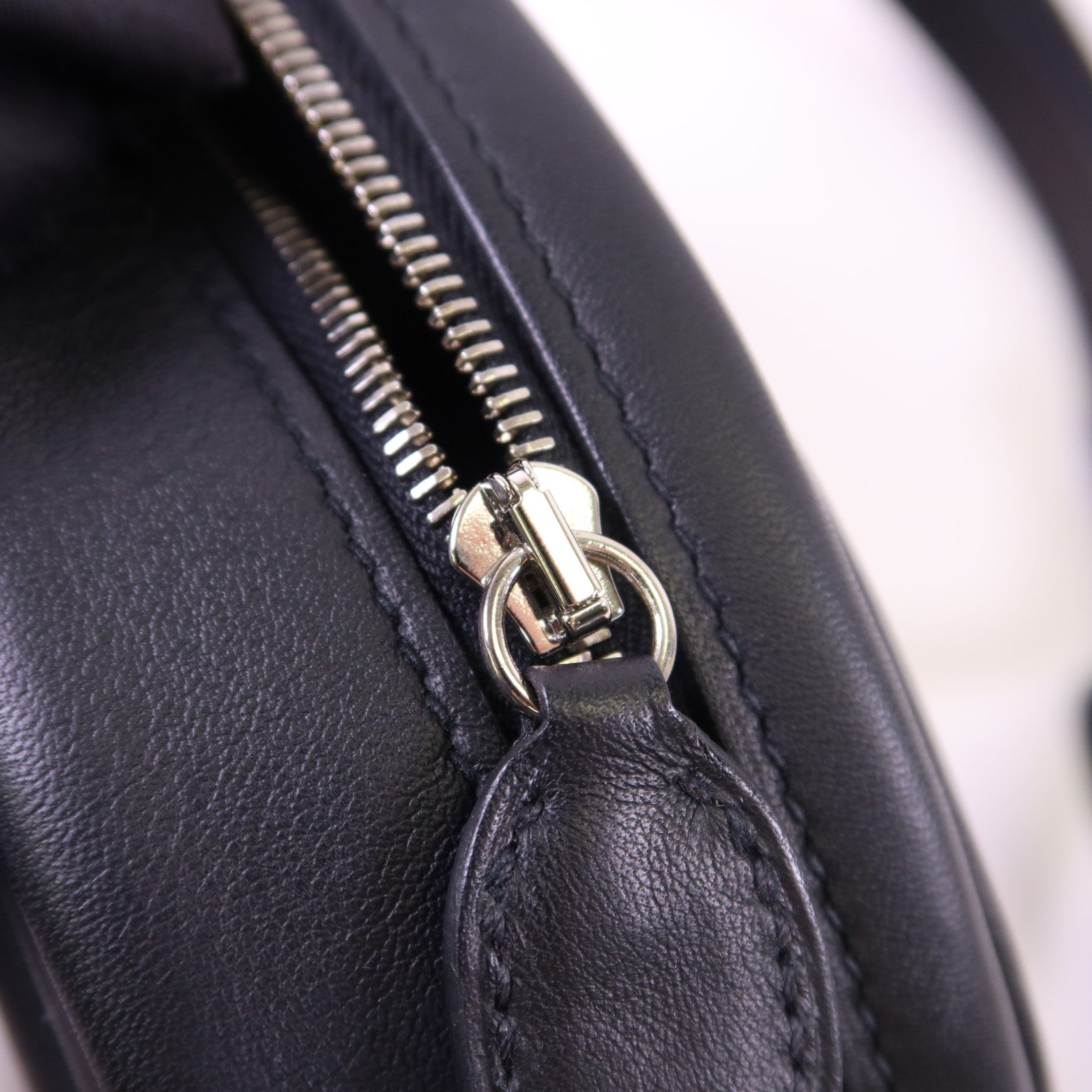 HERMES Swift皮革In The Loop Belt Bag銀扣腰包Noir