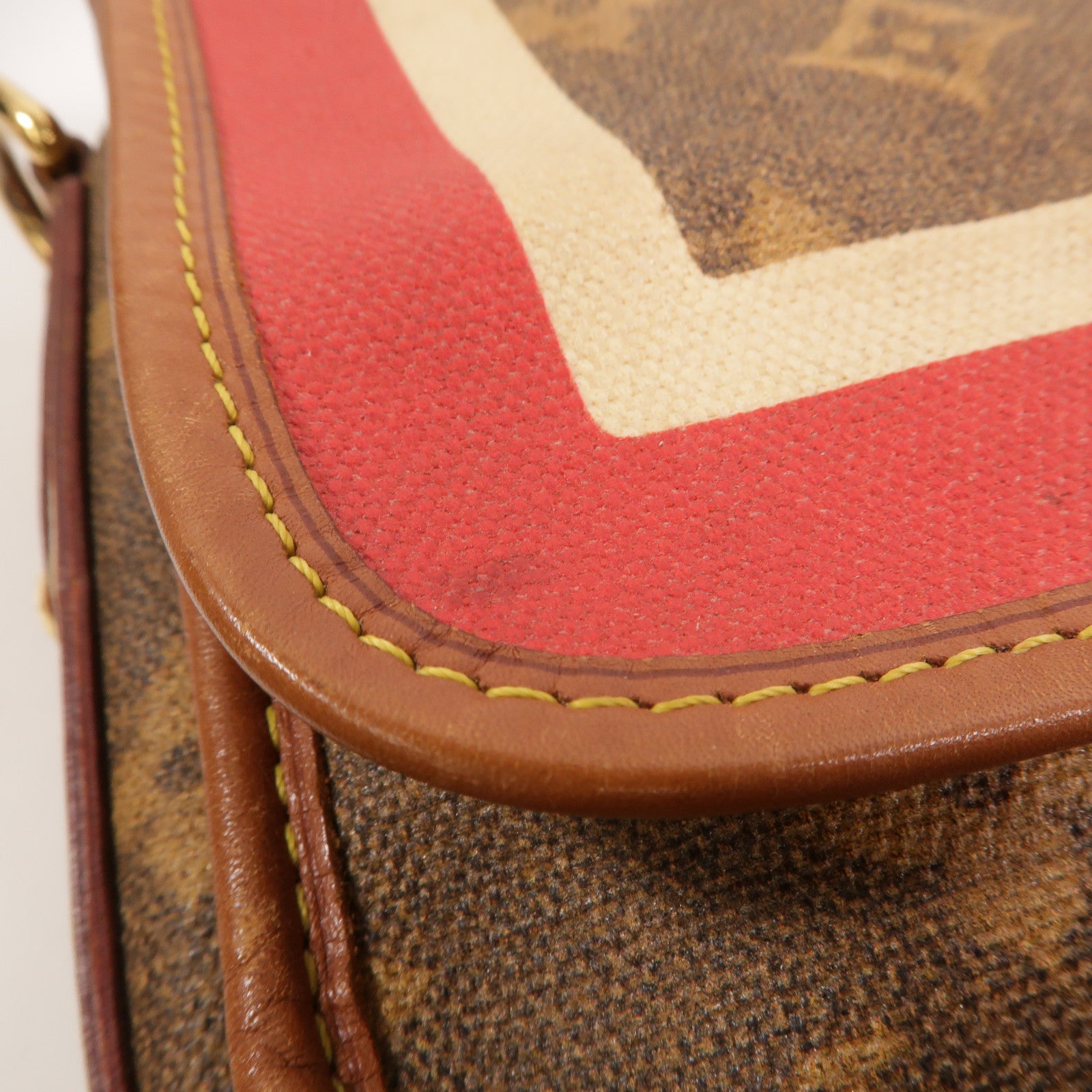 LOUIS VUITTON Monogram Tissue Porte Rayures肩背袋