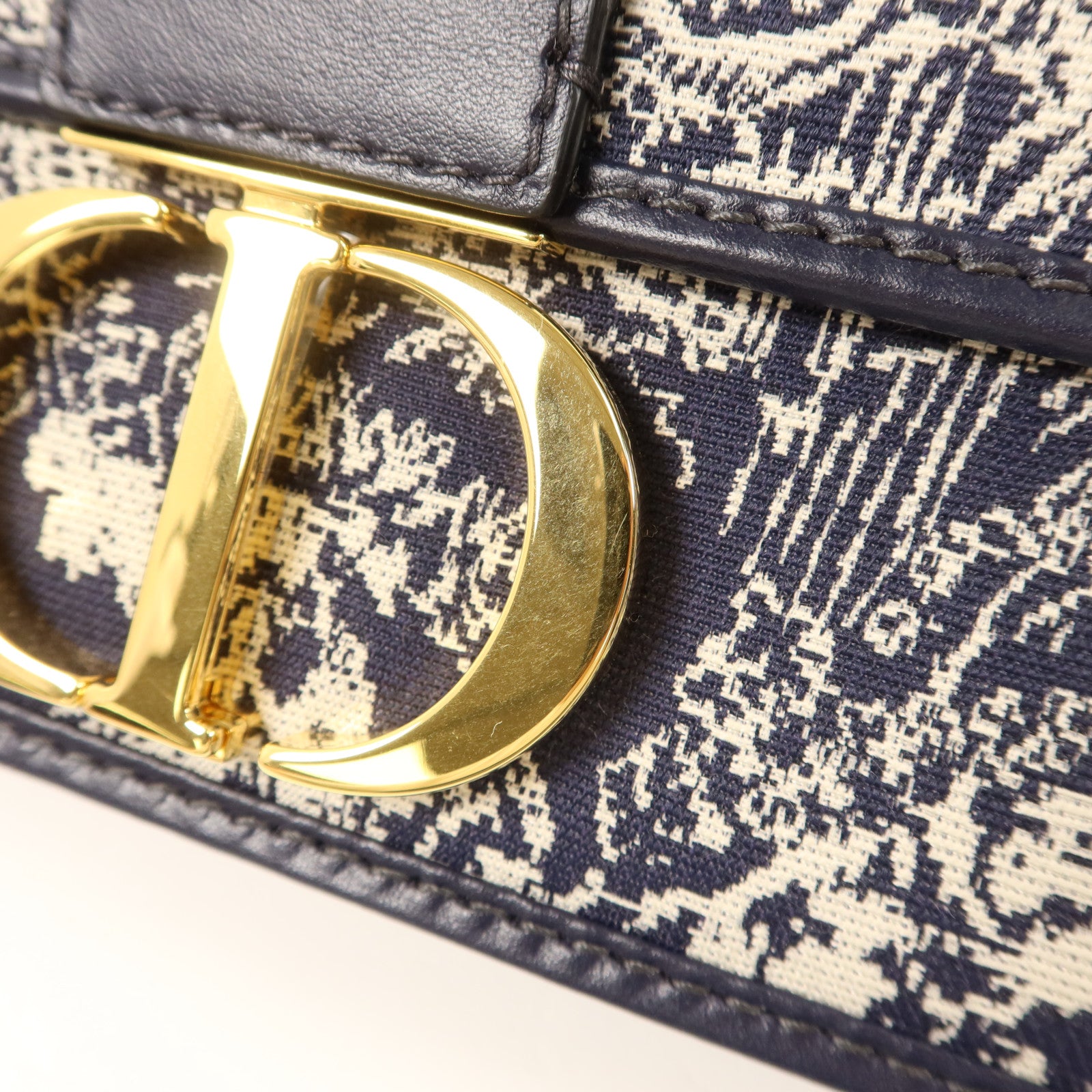Dior 帆布30 Montaigne Shoulder Bag肩背袋