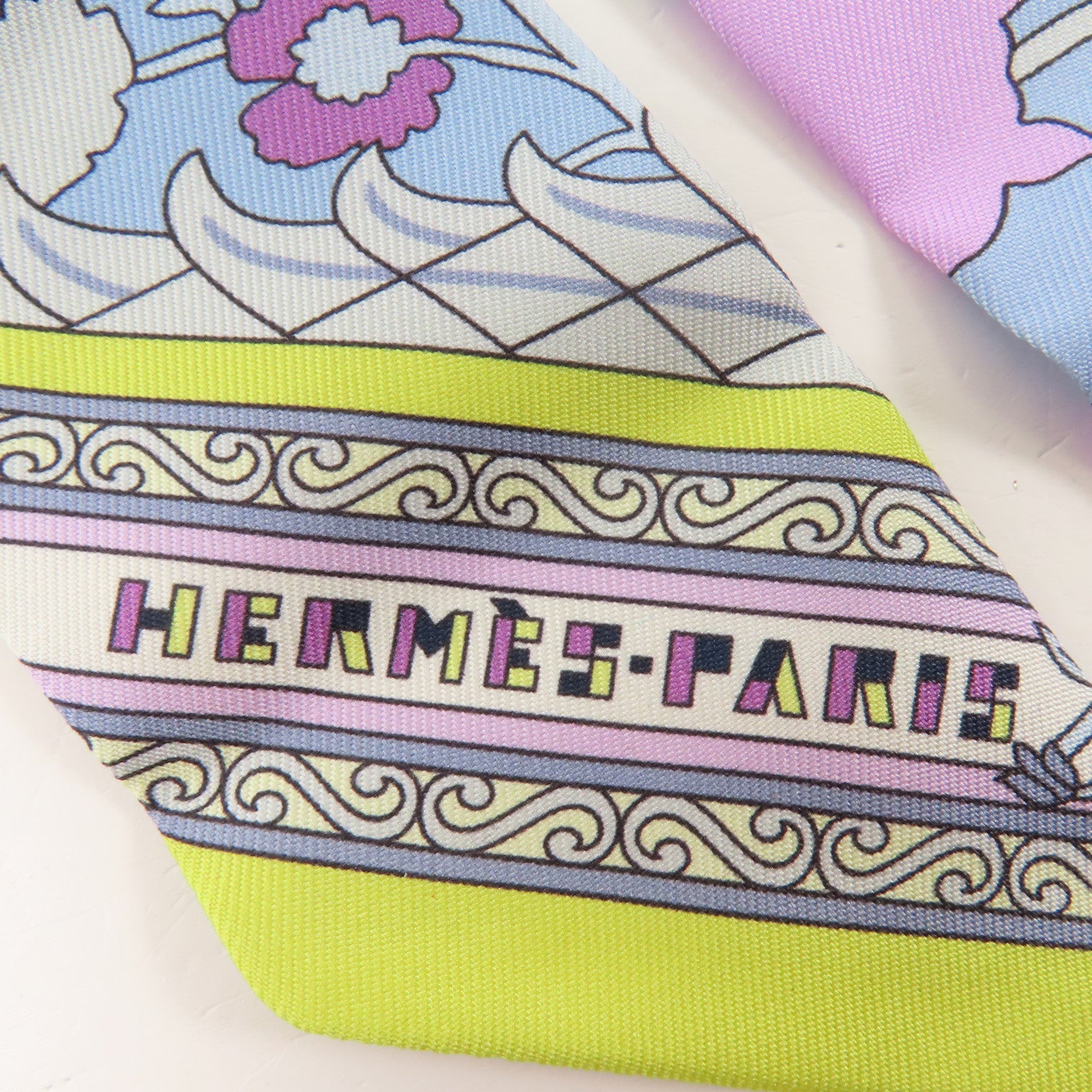 HERMES 絲質Twilly絲巾