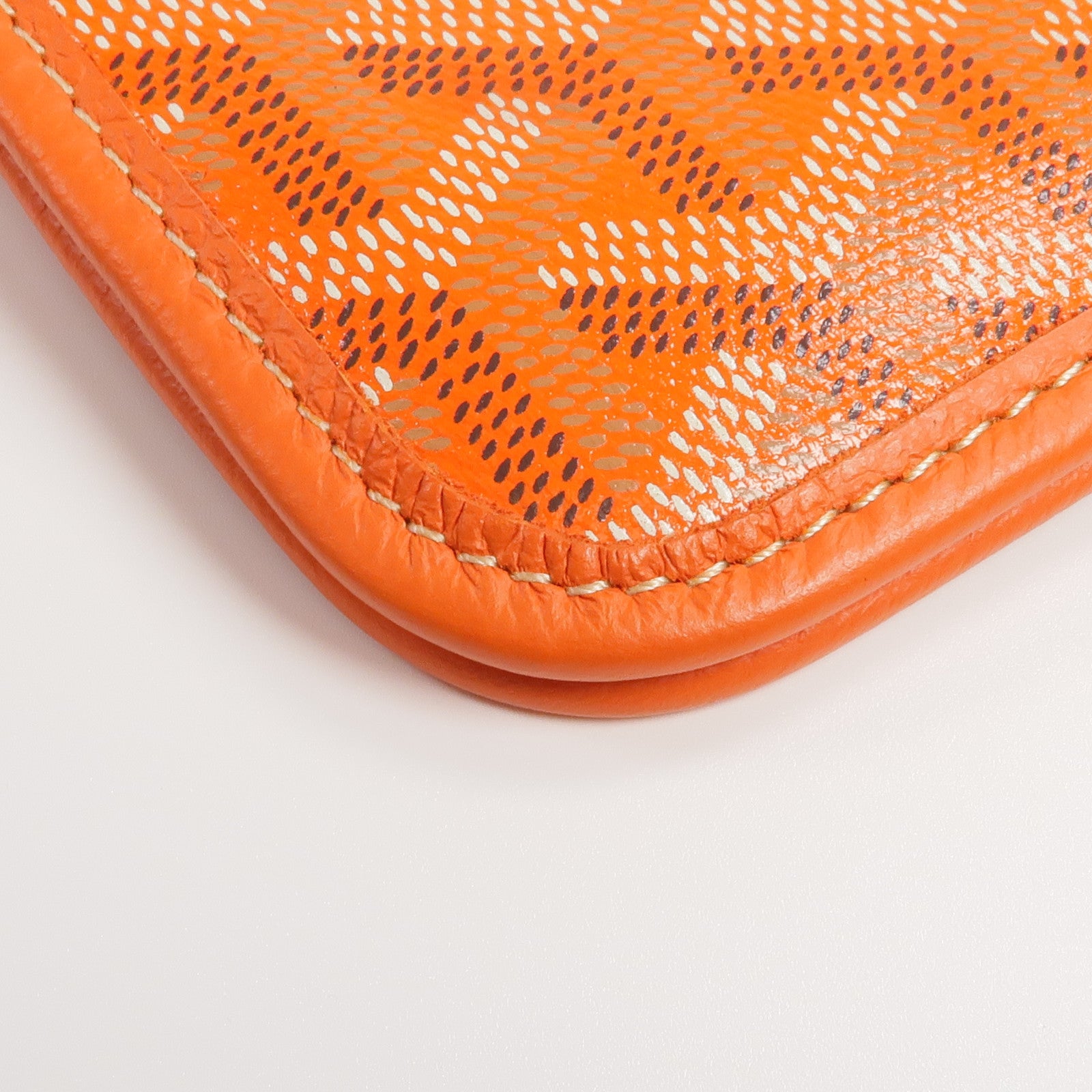 GOYARD 塗層帆布Plumet銀扣肩背袋