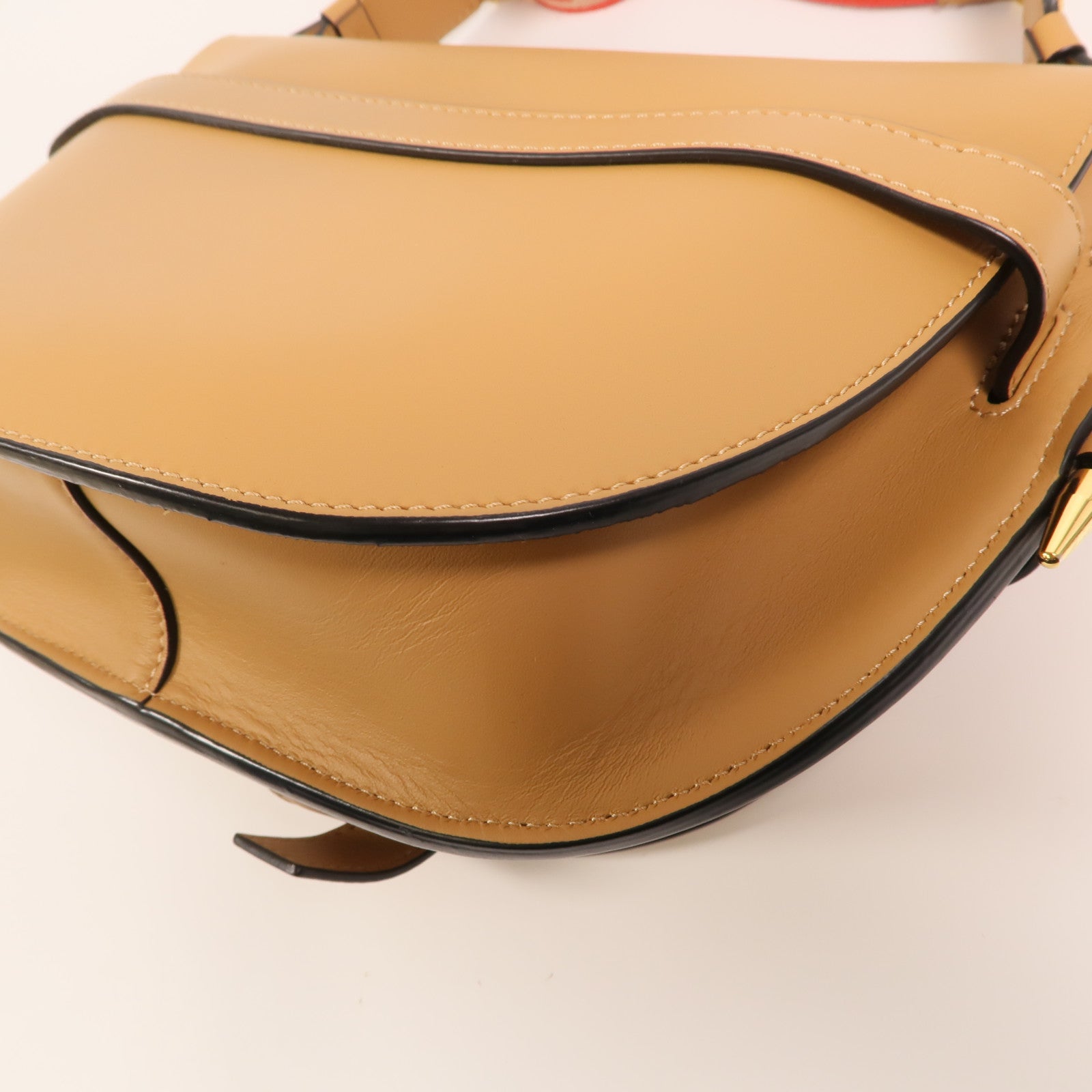 LOEWE 牛皮皮革Gate Small金扣肩背袋