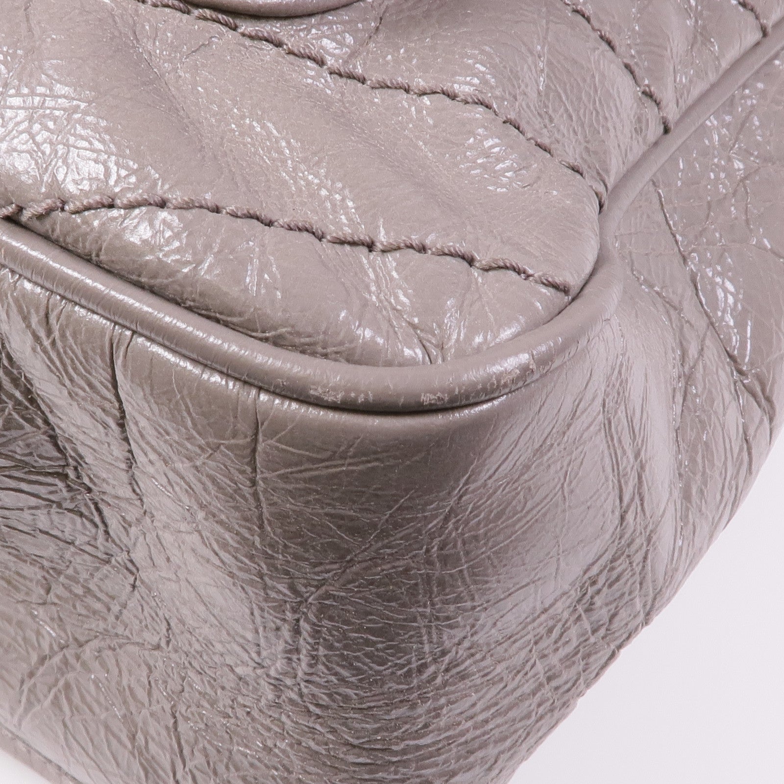 SAINT LAURENT 牛皮皮革Niki Medium鏈帶肩背袋