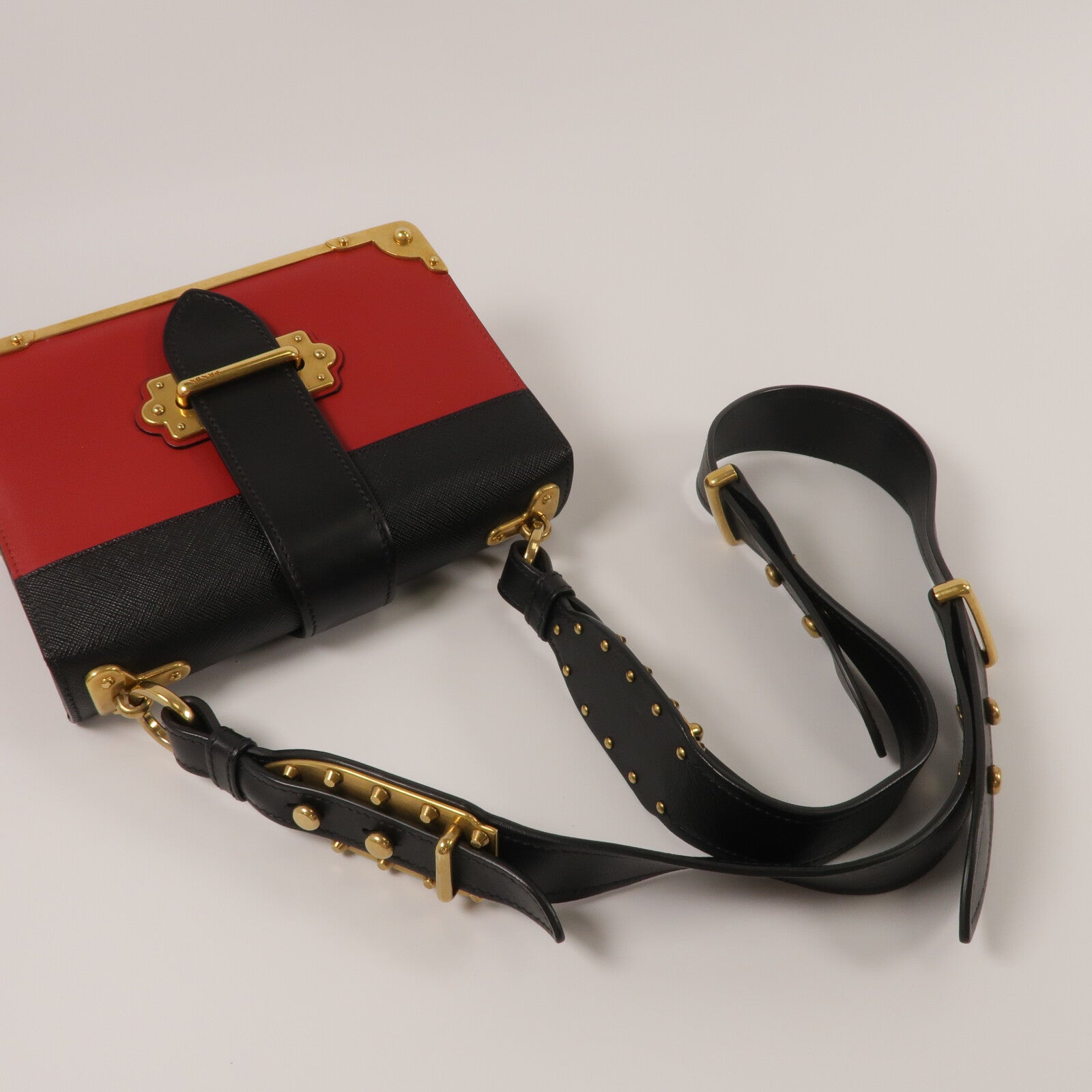 PRADA 牛皮皮革Shoulder Bag肩背袋