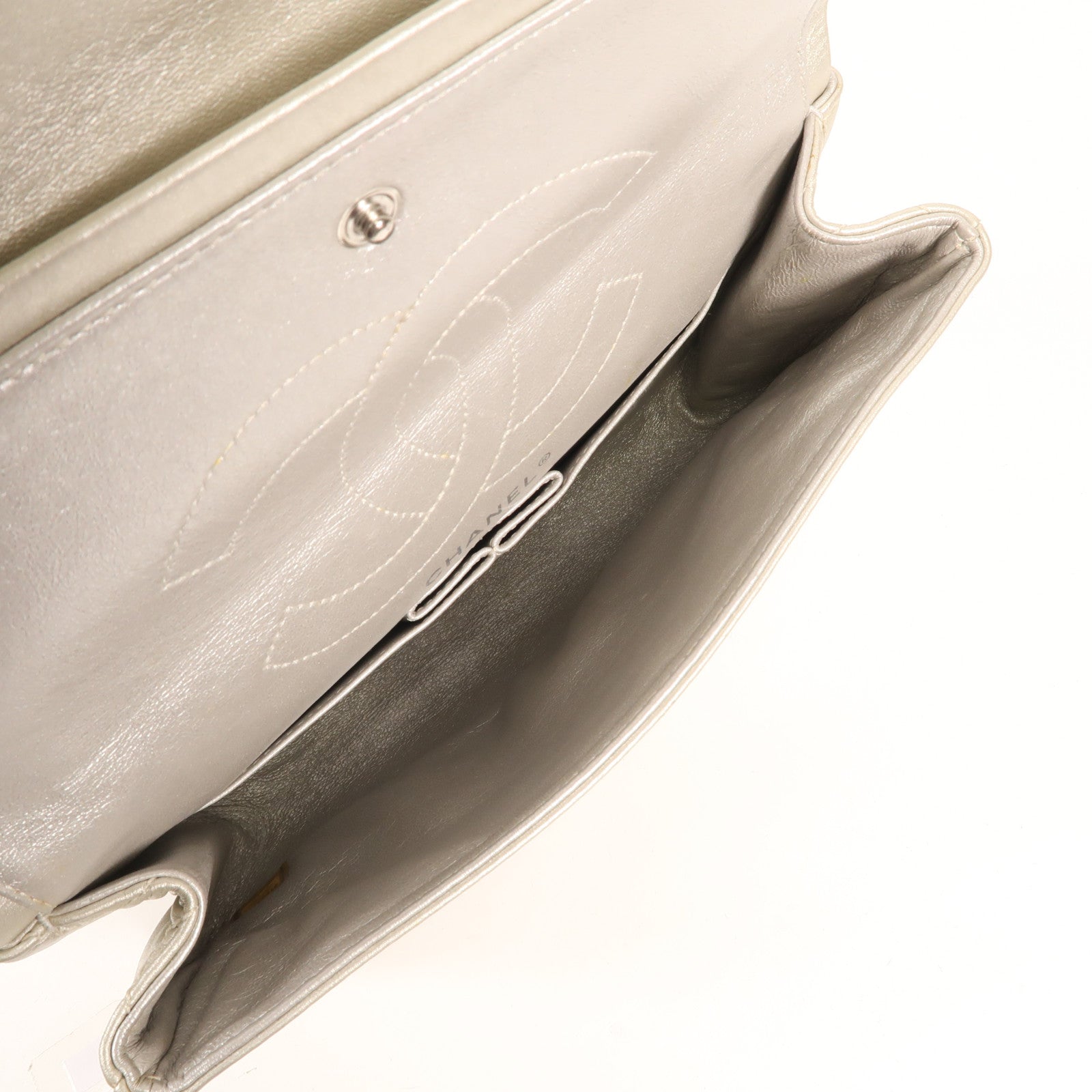 CHANEL 牛皮皮革2.55銀扣鏈帶肩背袋