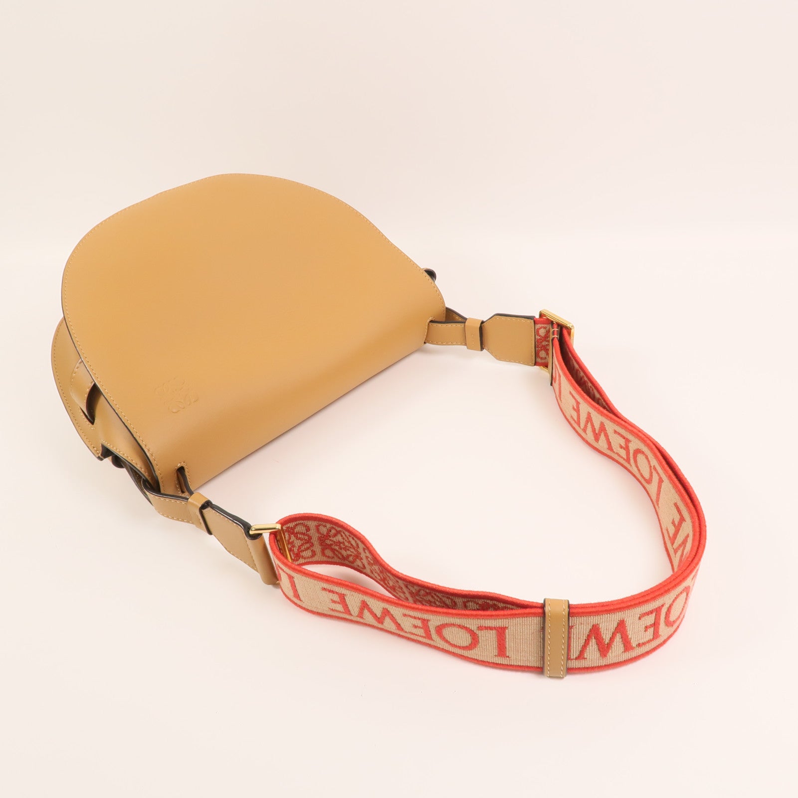 LOEWE 牛皮皮革Gate Small金扣肩背袋