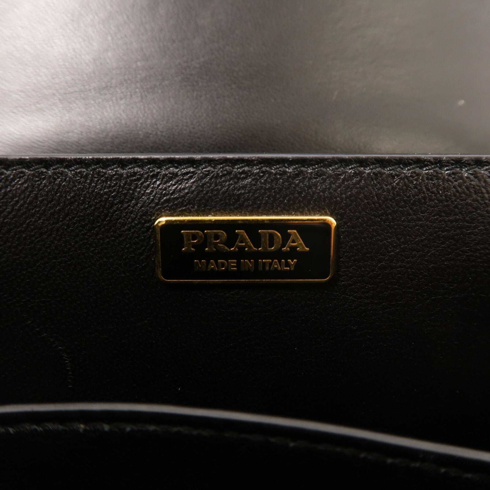 PRADA 牛皮皮革Shoulder Bag肩背袋