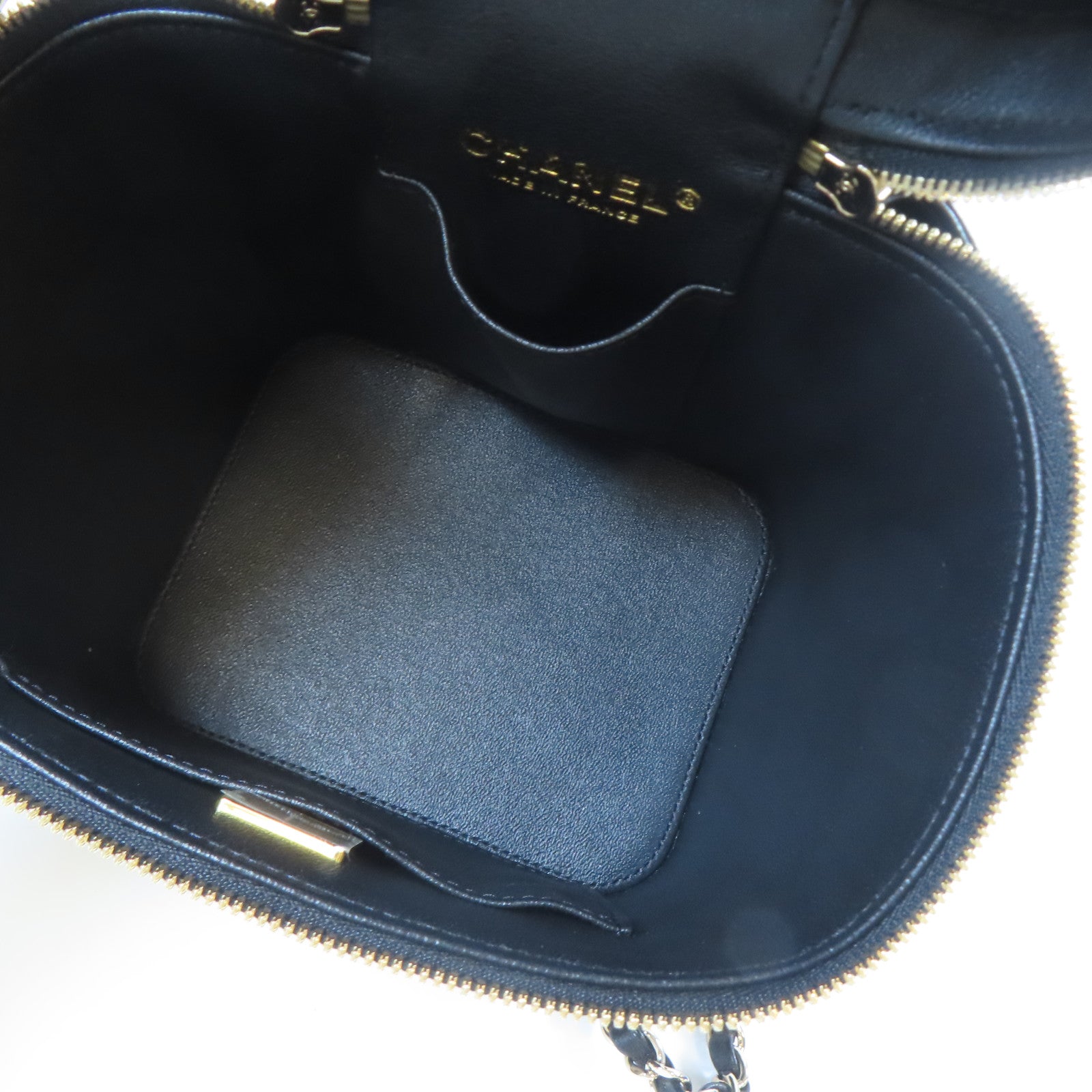 CHANEL 【激減優惠】菱格羊皮皮革Vanity Case金扣手挽肩背兩用袋黑色
