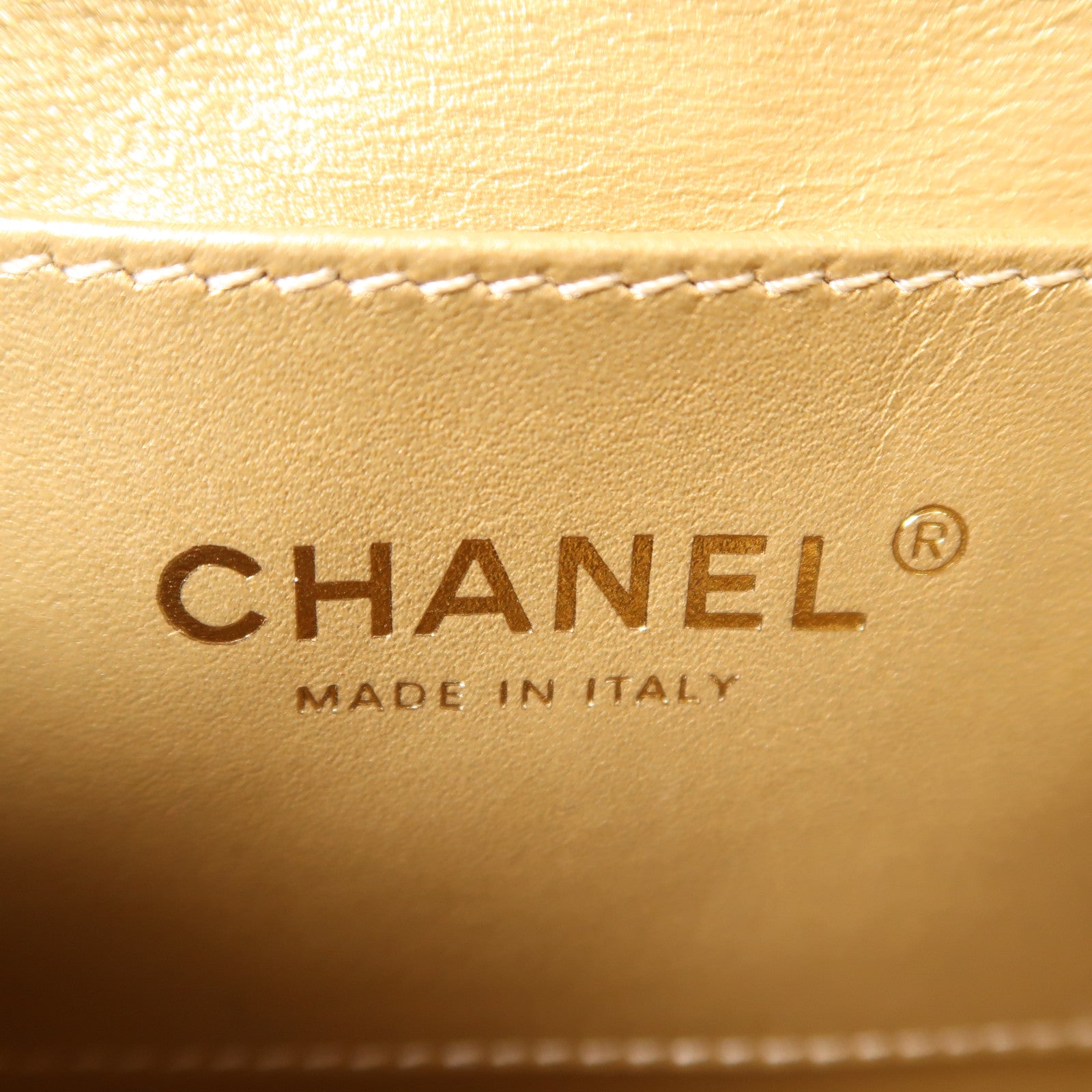 CHANEL 羊皮皮革Chain Shoulder金扣鏈帶肩背袋