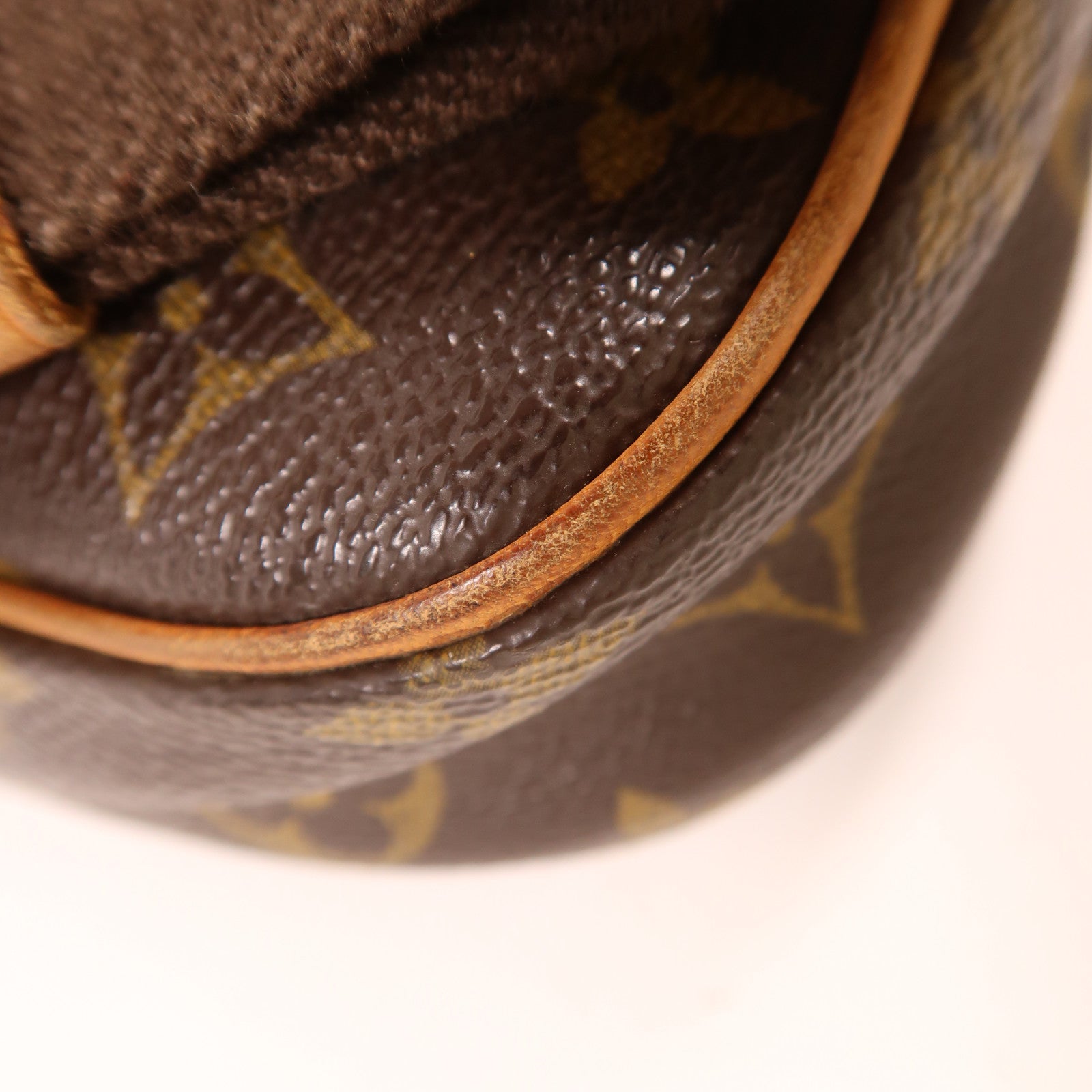 LOUIS VUITTON Monogram Pochette Gange金扣肩背袋棕色