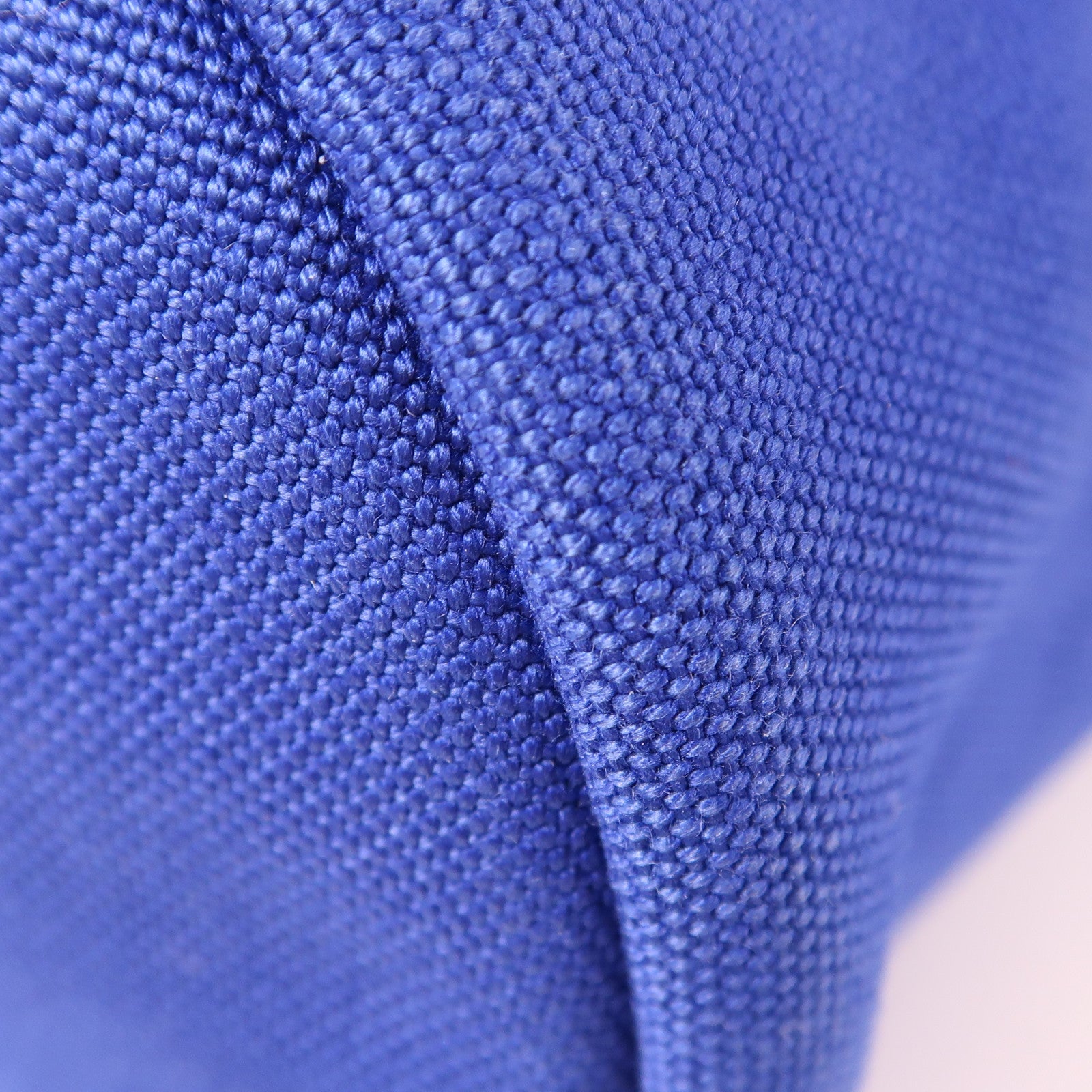 PRADA 帆布Shoulder Bag銀扣肩背袋