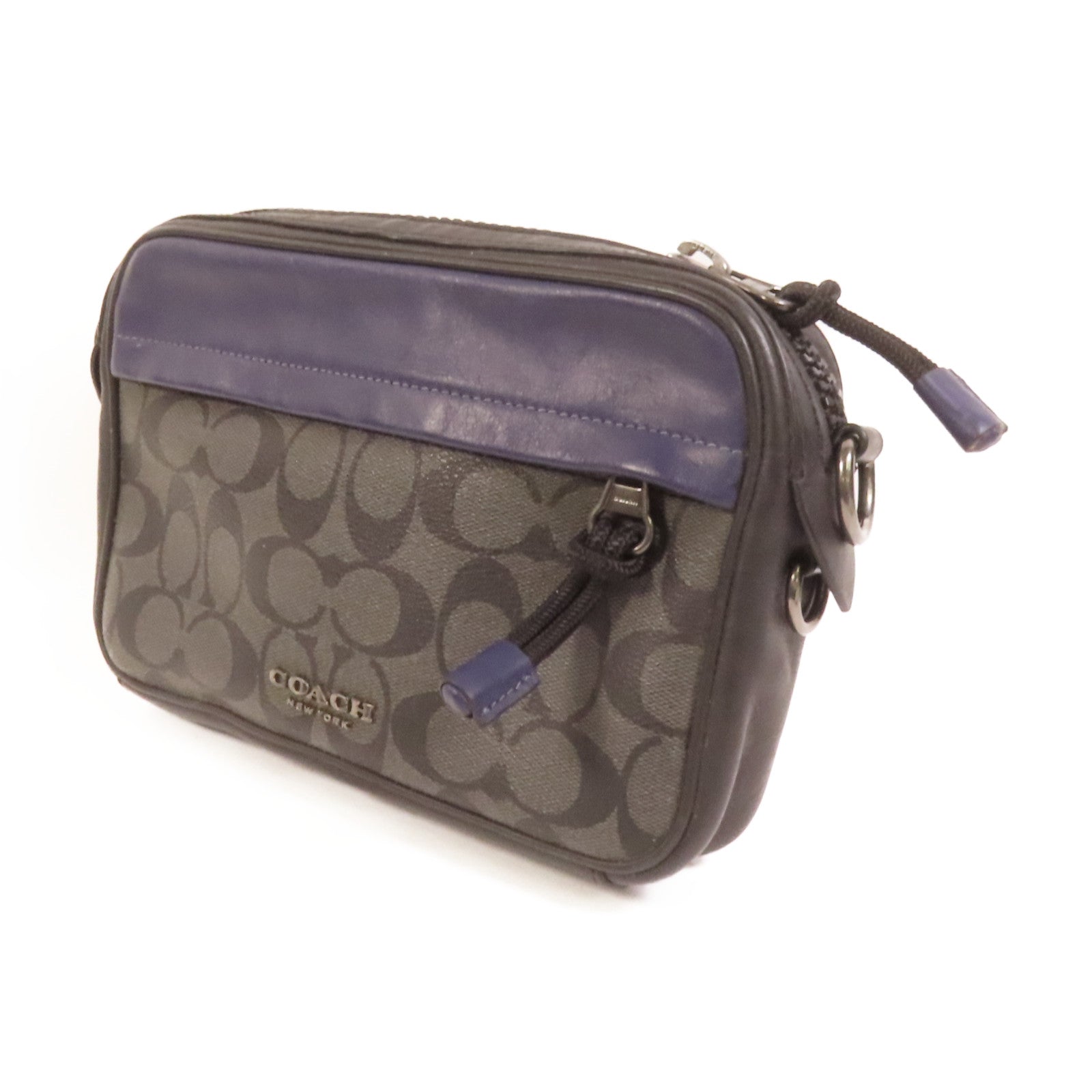 COACH 塗層帆布Sholder Bag銀扣肩背袋