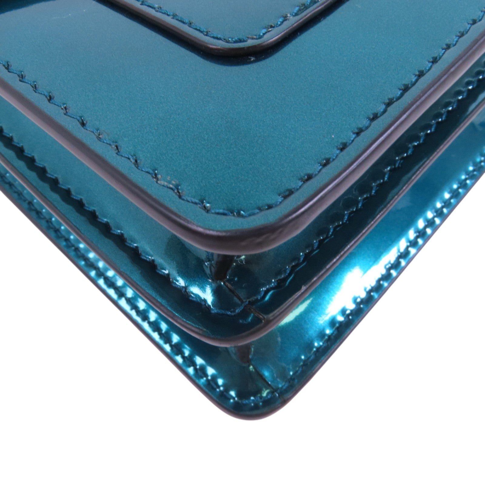 BVLGARI 漆皮皮革Serpenti Forever Mini Bag金扣鏈帶肩背袋