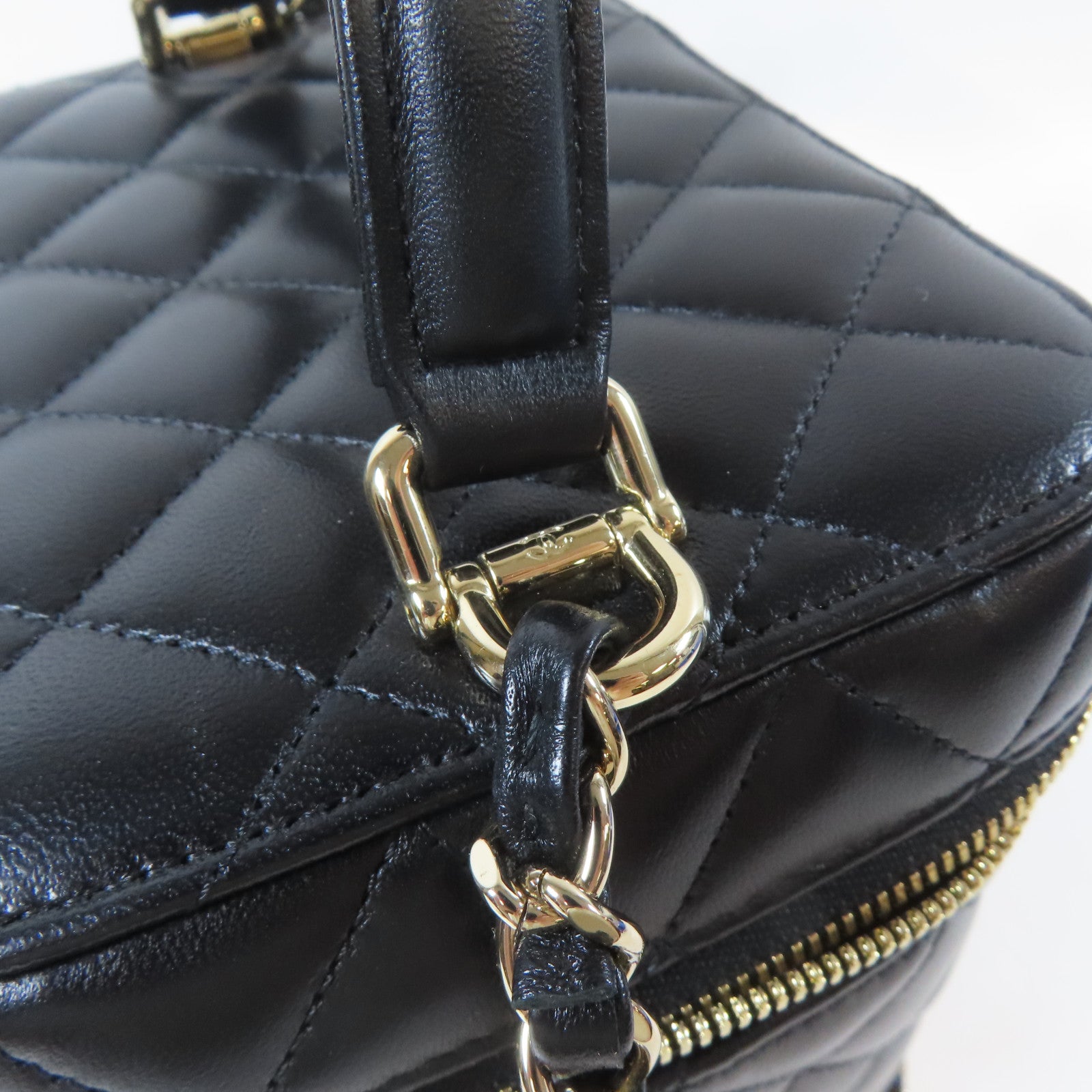 CHANEL 【激減優惠】菱格羊皮皮革Vanity Case金扣手挽肩背兩用袋黑色