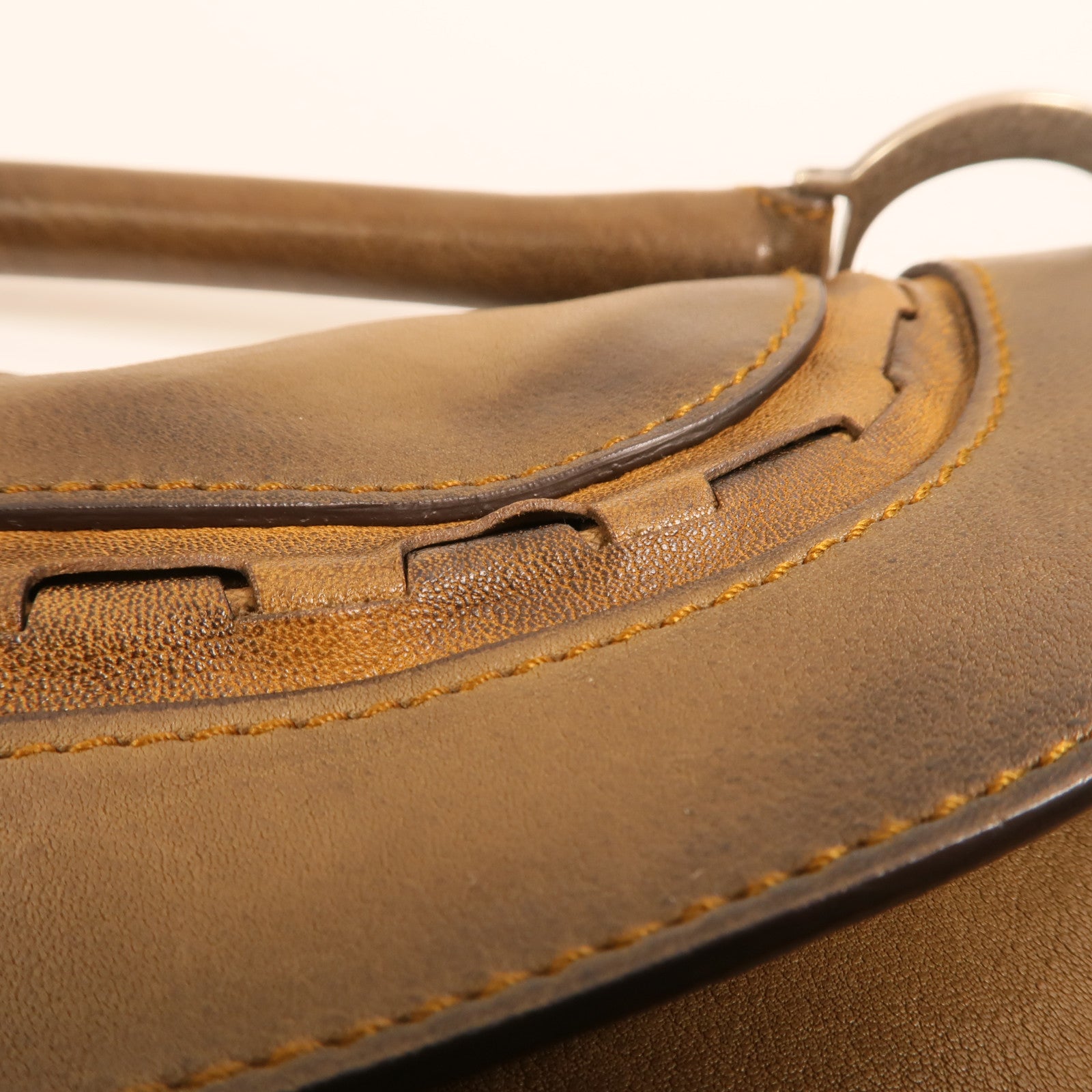 Dior 牛皮皮革Vintage Saddle Bag銀扣手挽袋