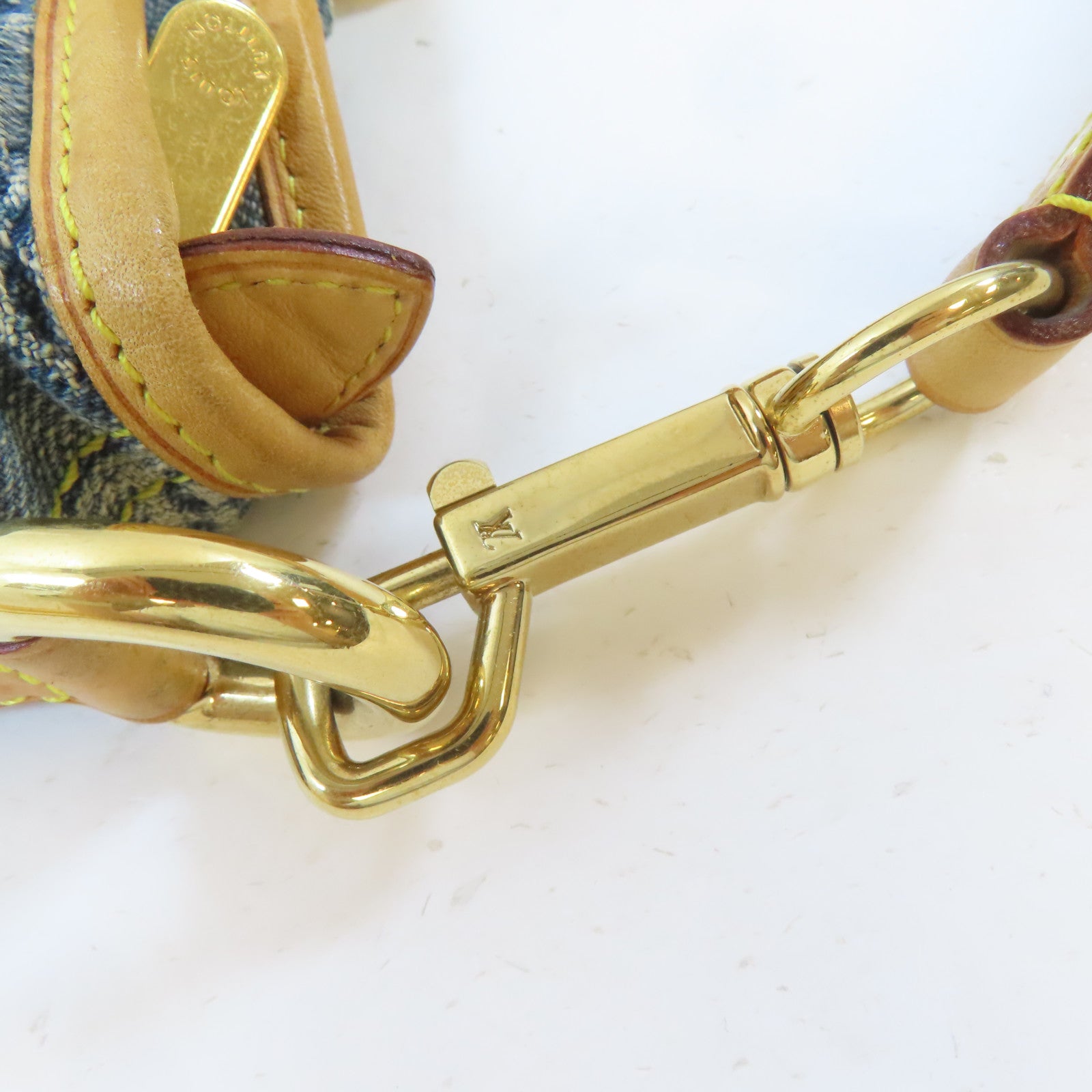 LOUIS VUITTON Monogram Denim Neo Cabby MM金扣手挽肩背兩用袋藍色