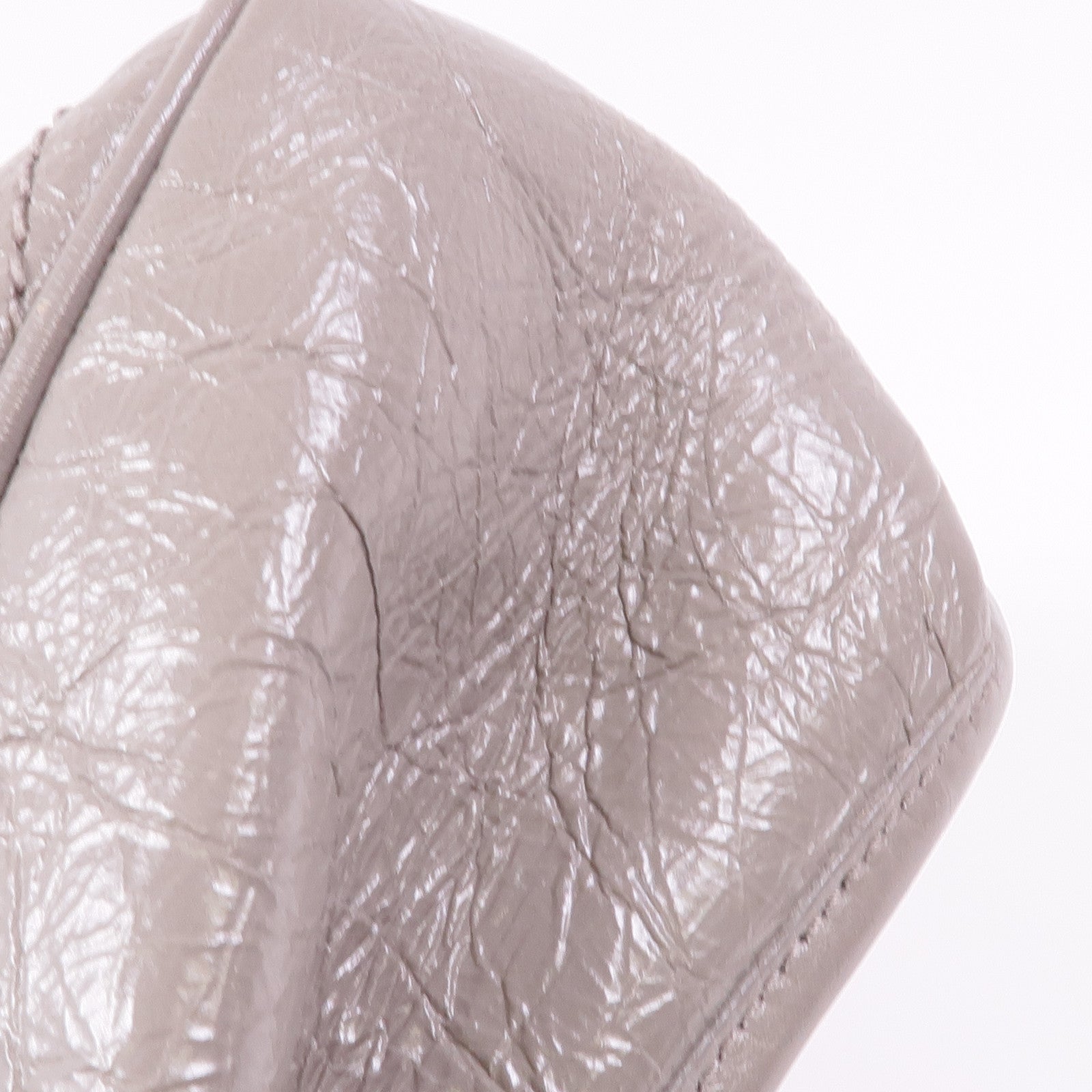 SAINT LAURENT 牛皮皮革Niki Medium鏈帶肩背袋