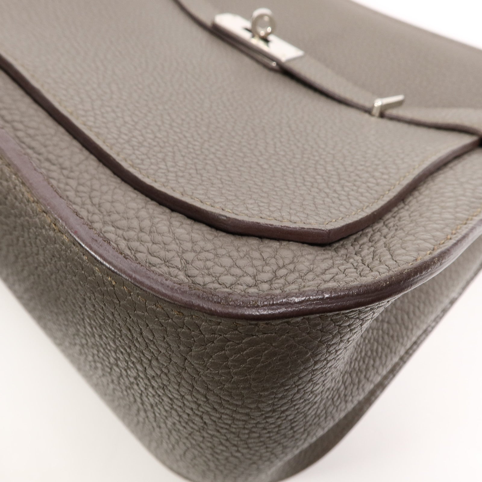 HERMES Togo皮革Jypsiere 28肩背袋Etain