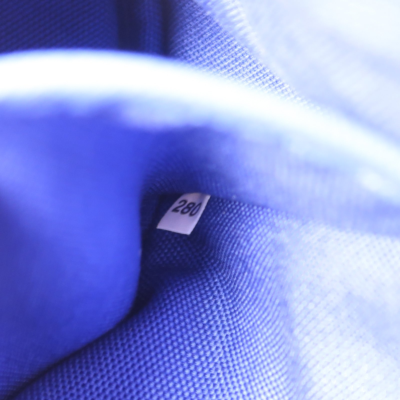 PRADA 帆布Shoulder Bag銀扣肩背袋