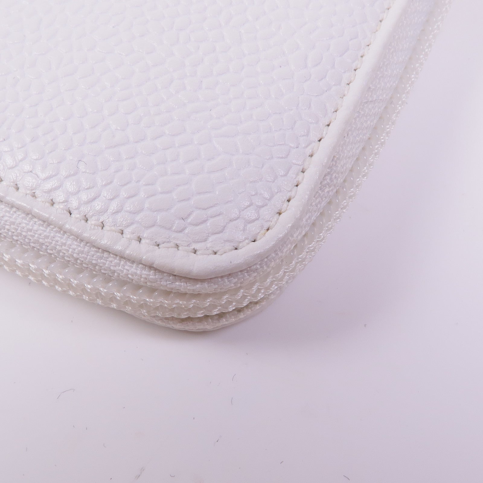 CHANEL 牛皮皮革Long Wallet金扣長錢包