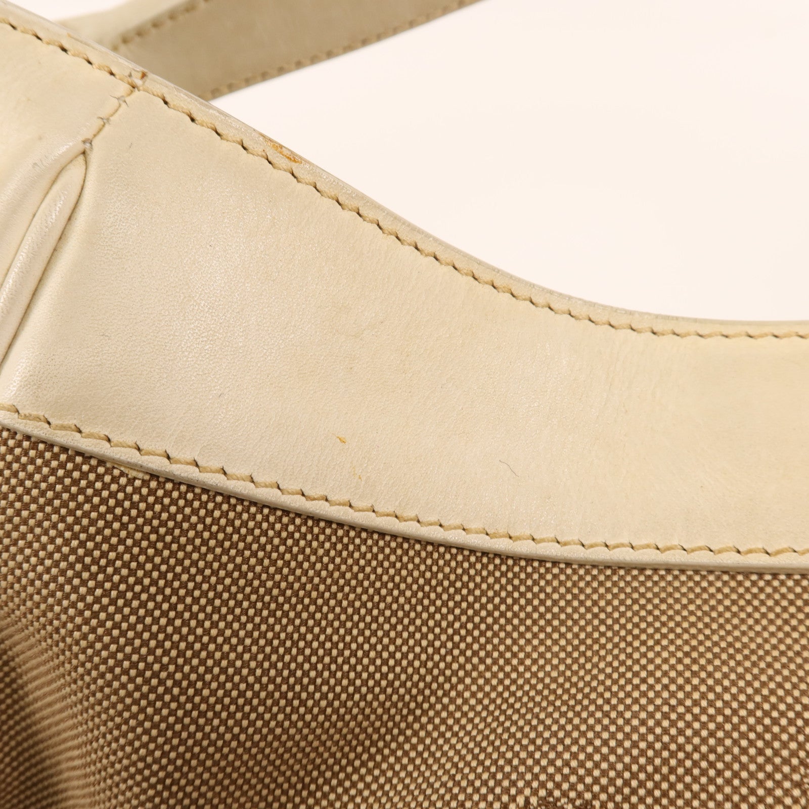 PRADA 帆布Shoulder Bag銀扣肩背袋