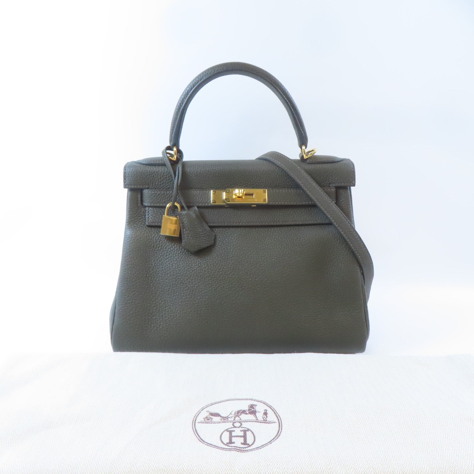HERMES Togo皮革Kelly 28金扣手挽肩背兩用袋Vert de Gris/深綠色