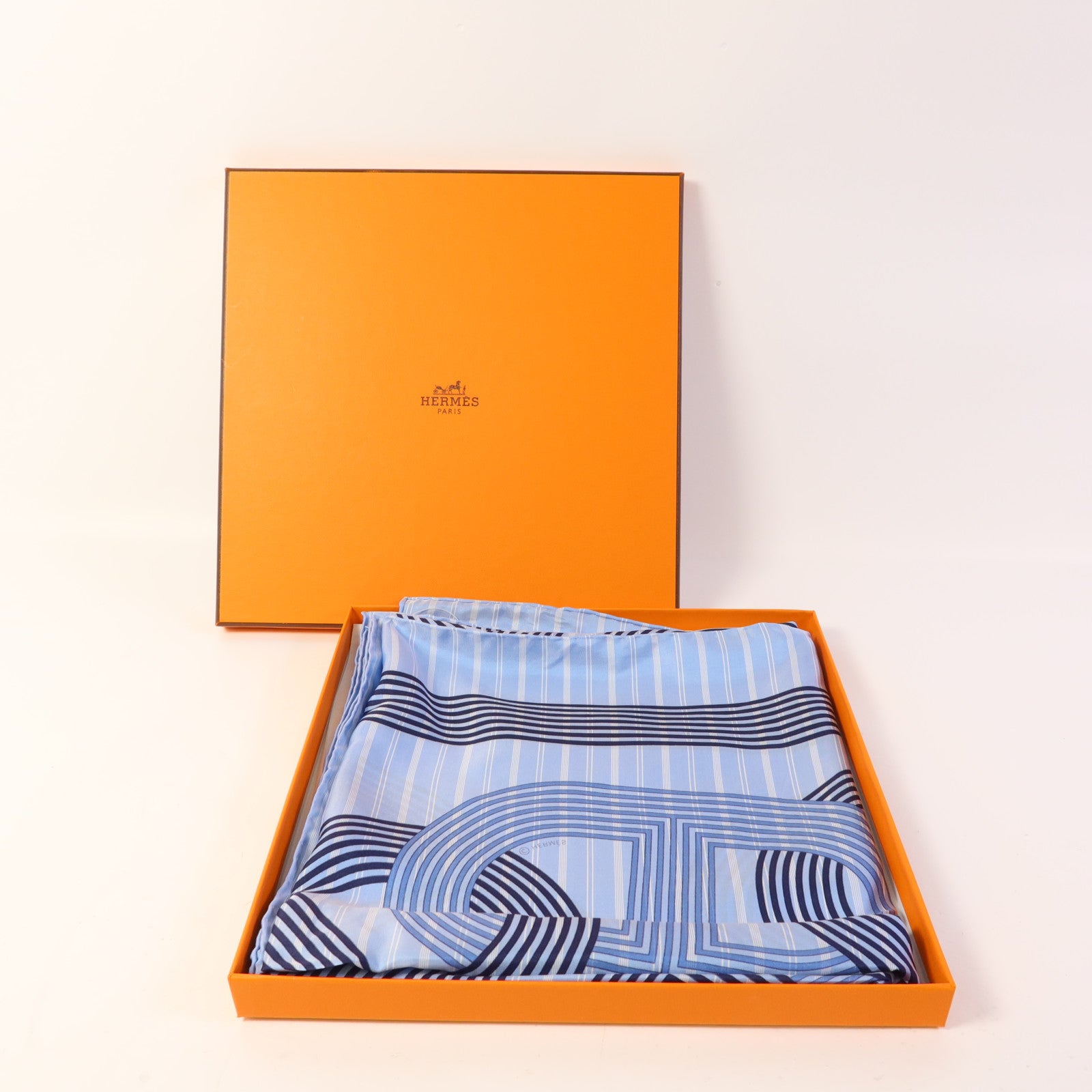 HERMES 絲質Scarf 90X90絲巾