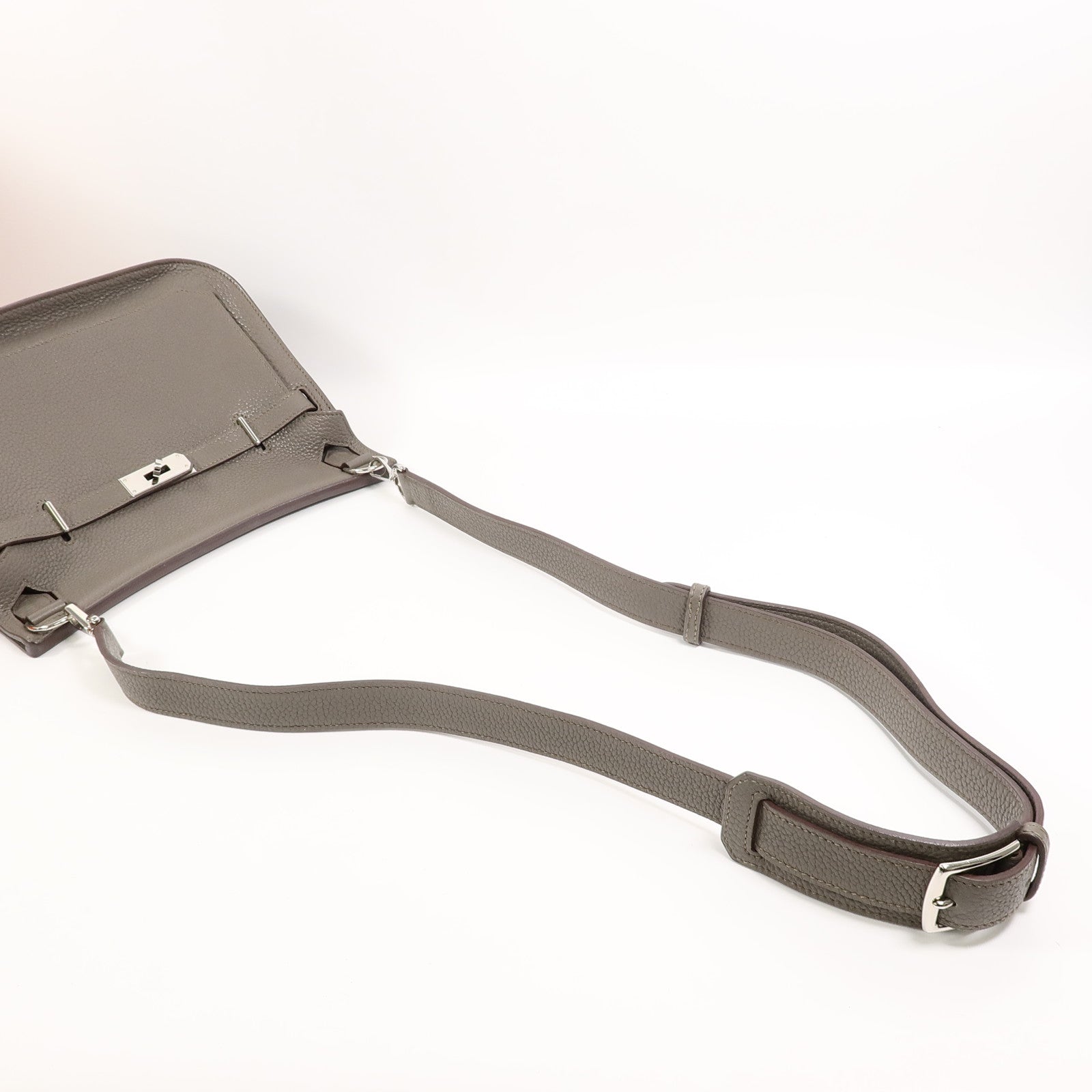 HERMES Togo皮革Jypsiere 28肩背袋Etain