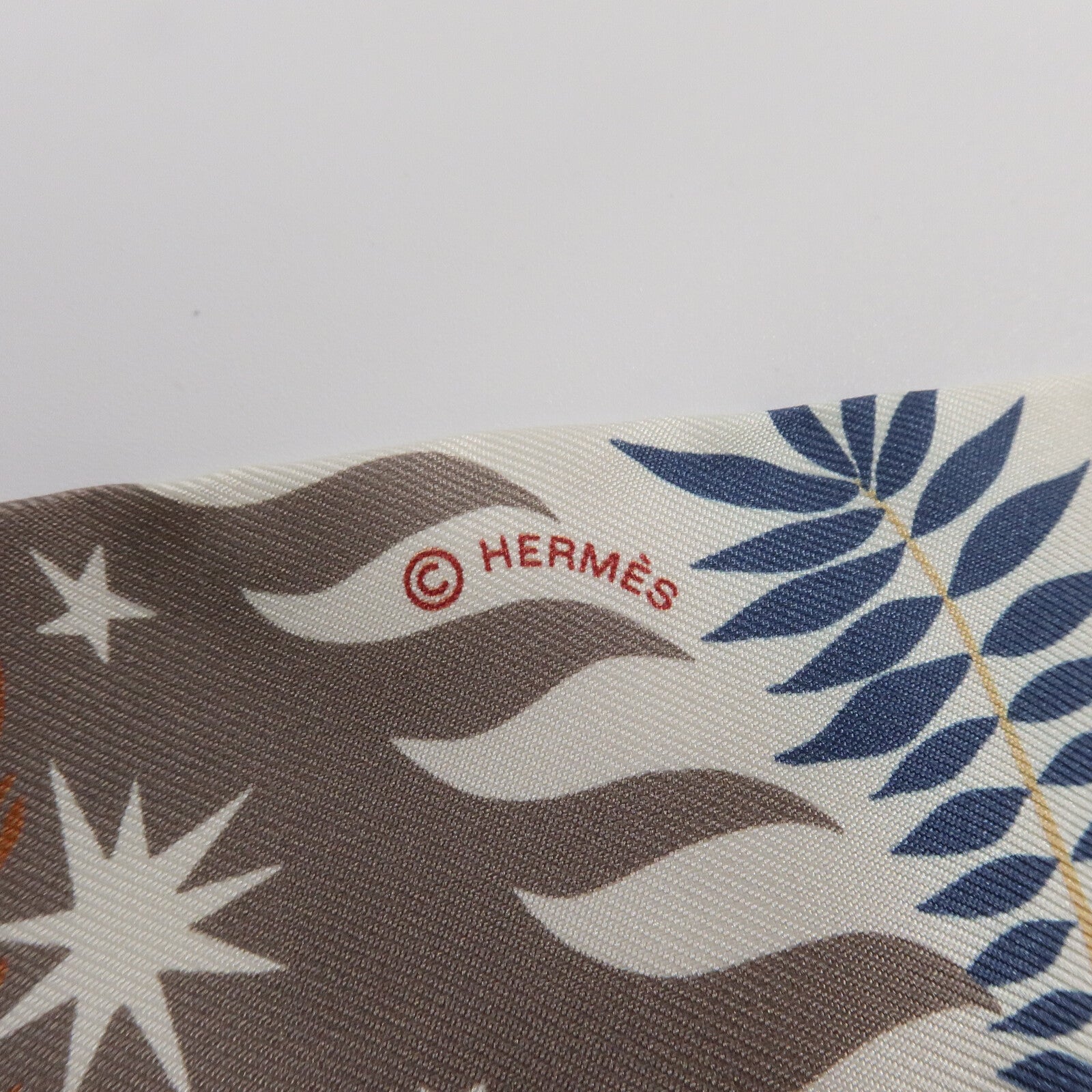HERMES 絲質Twilly絲巾