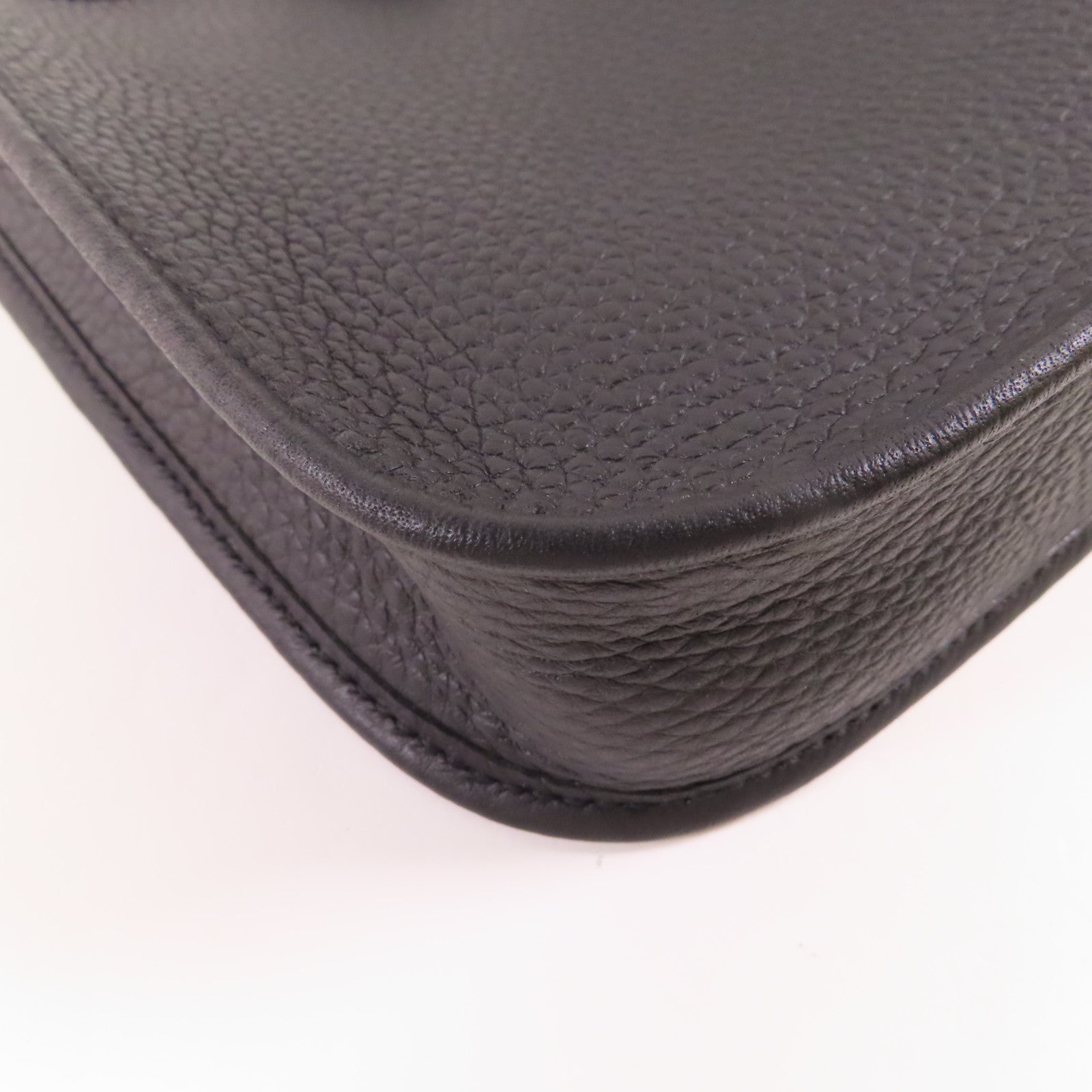 HERMES Clemence皮革Mini Evelyne TPM銀扣肩背袋Noir