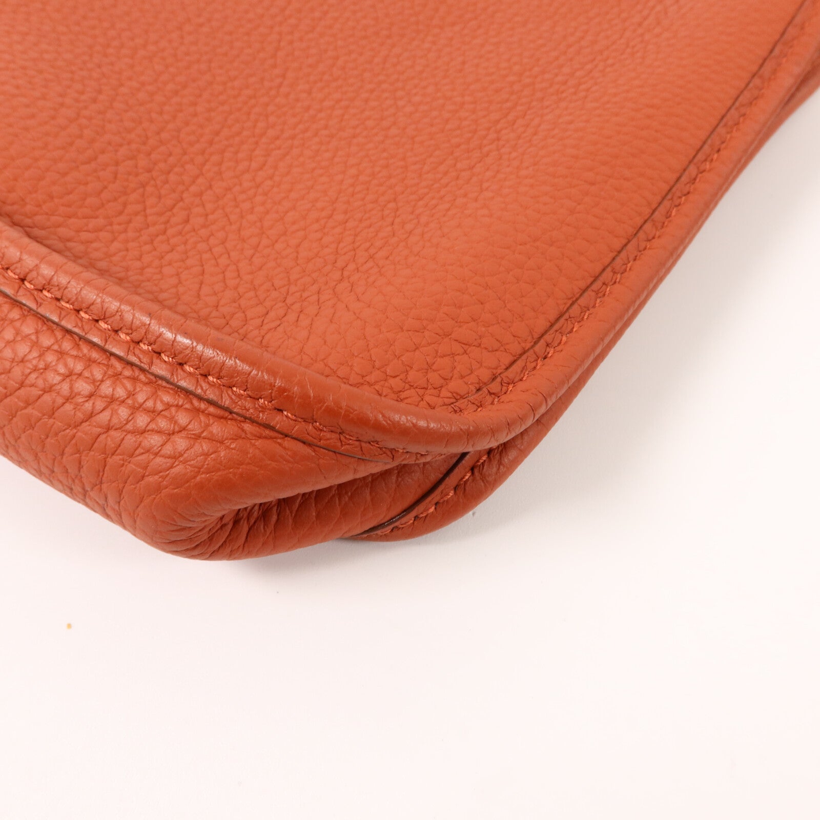 HERMES Clemence皮革Evelyne TPM肩背袋Cuivre